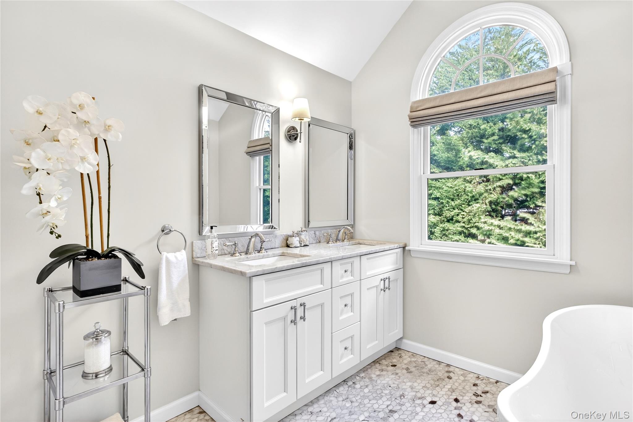 #16 photo, 125 Meadow Street, Нассау ‖ Garden City , NY 11530