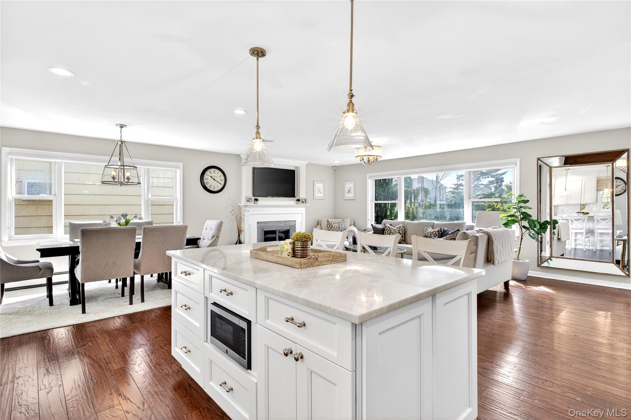 #5 photo, 125 Meadow Street, Нассау ‖ Garden City , NY 11530