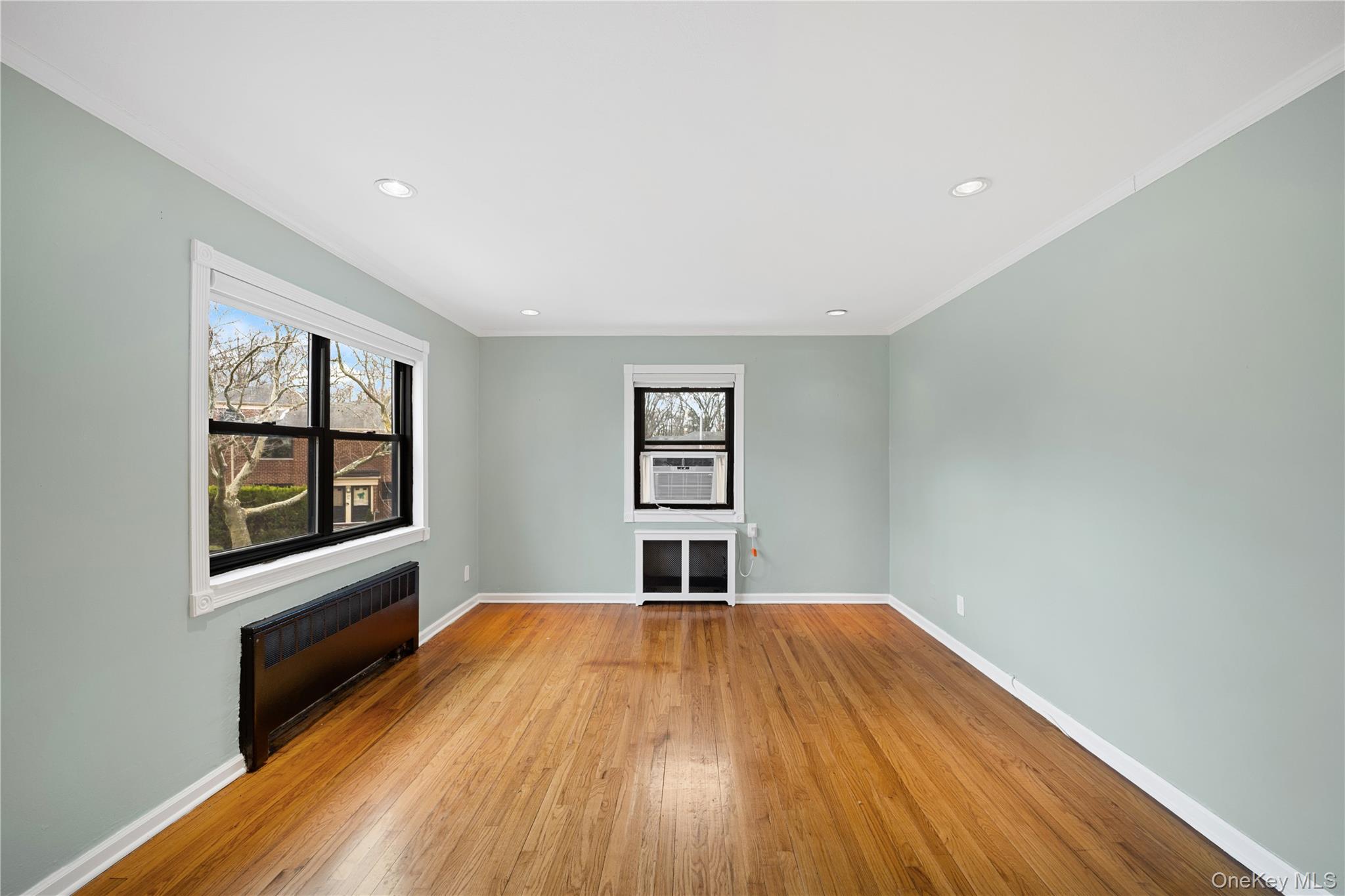 #6 photo, 219-27 75th Avenue, クイーンズ区 Bayside , NY 11364