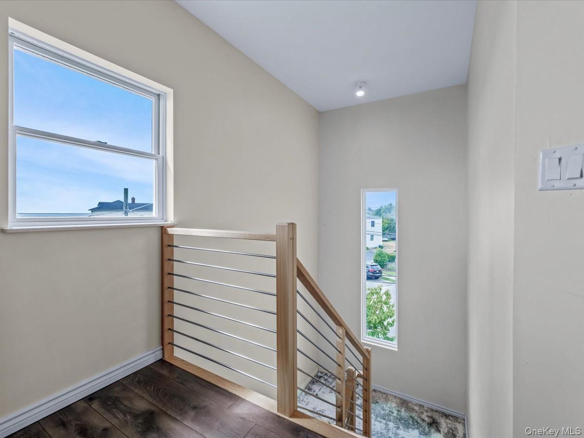 #18 photo, 125 S Bay Drive, Саффолк ‖ Babylon , NY 11702