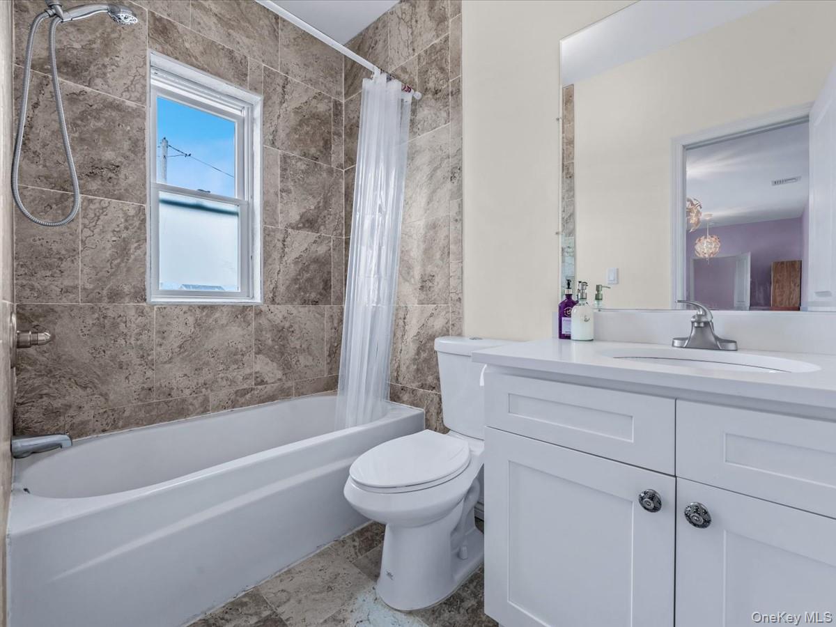 #9 photo, 125 S Bay Drive, Саффолк ‖ Babylon , NY 11702