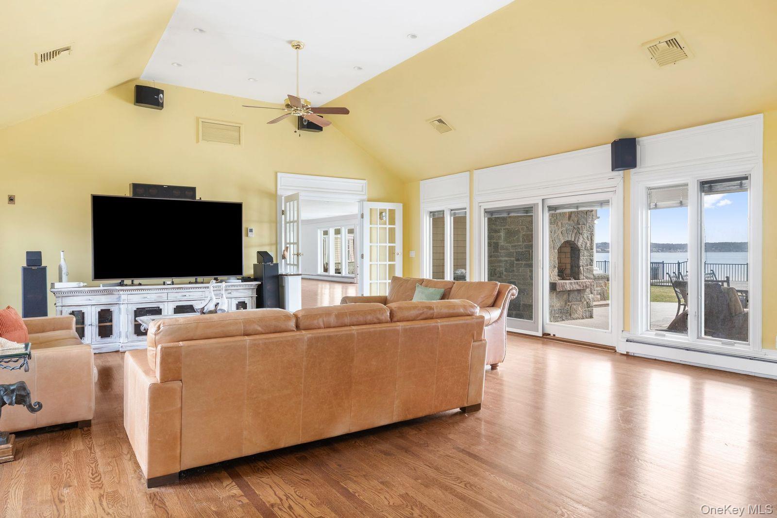 #11 photo, 33 Beach Road, サフォーク郡 Northport , NY 11768