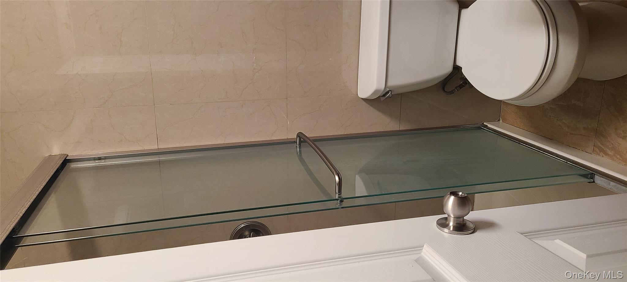 #4 photo, 211-02 23 Avenue, クイーンズ区 Bayside , NY 11360