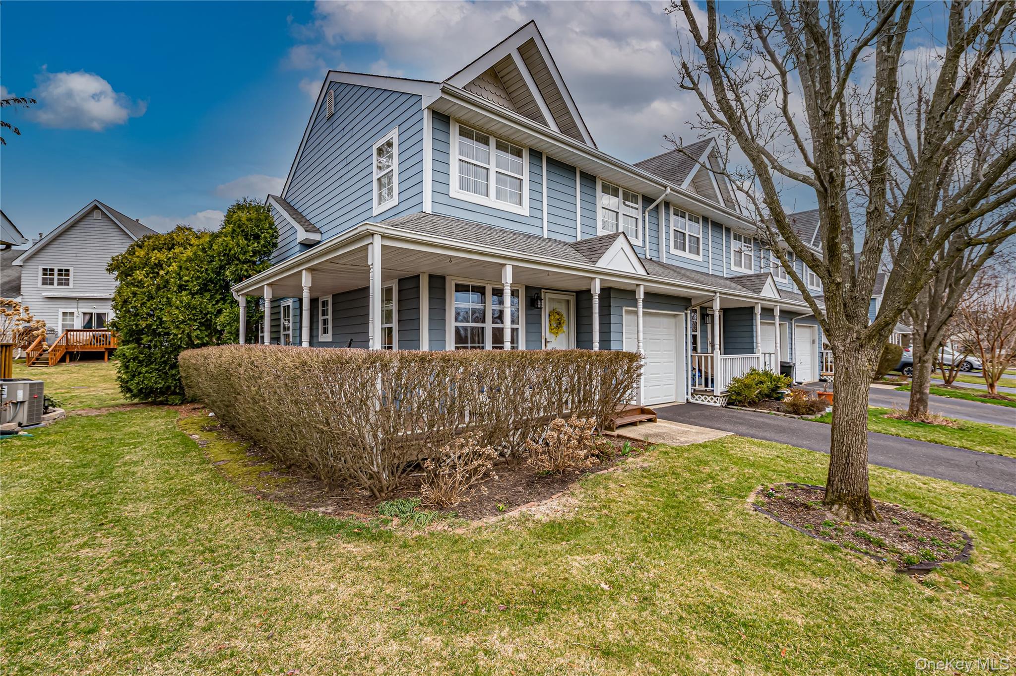 #1 photo, 83 Broadlawn Drive, Саффолк ‖ Central Islip , NY 11722