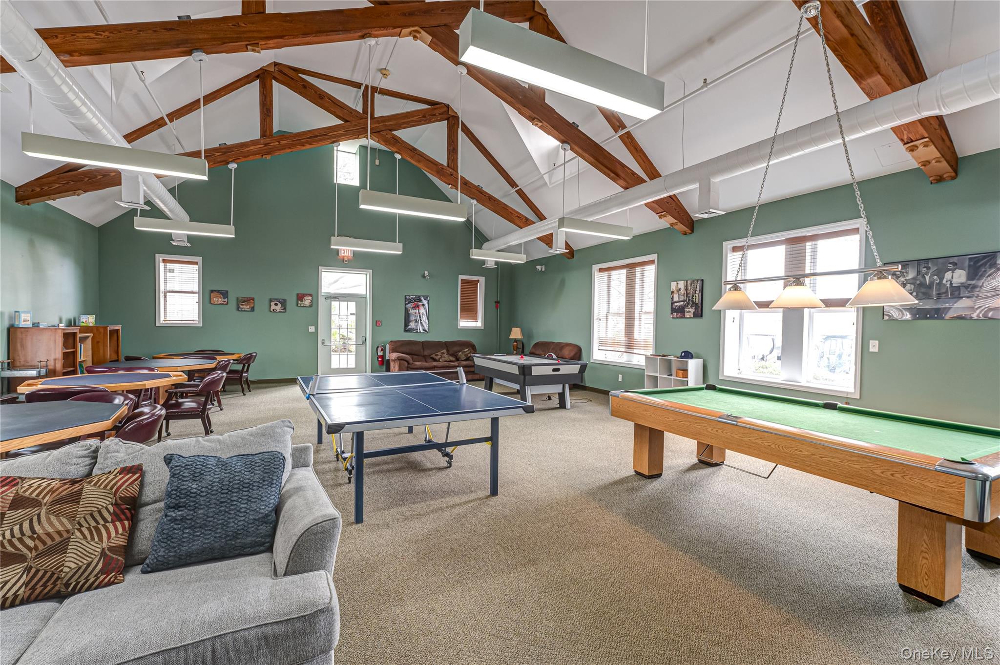 #20 photo, 83 Broadlawn Drive, Саффолк ‖ Central Islip , NY 11722