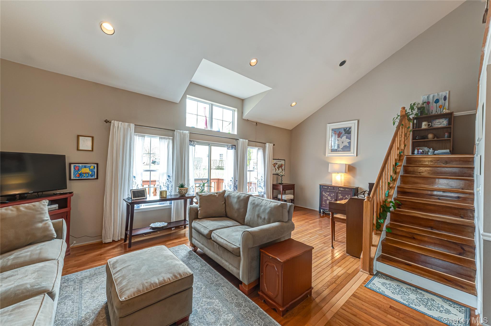 #8 photo, 83 Broadlawn Drive, Саффолк ‖ Central Islip , NY 11722