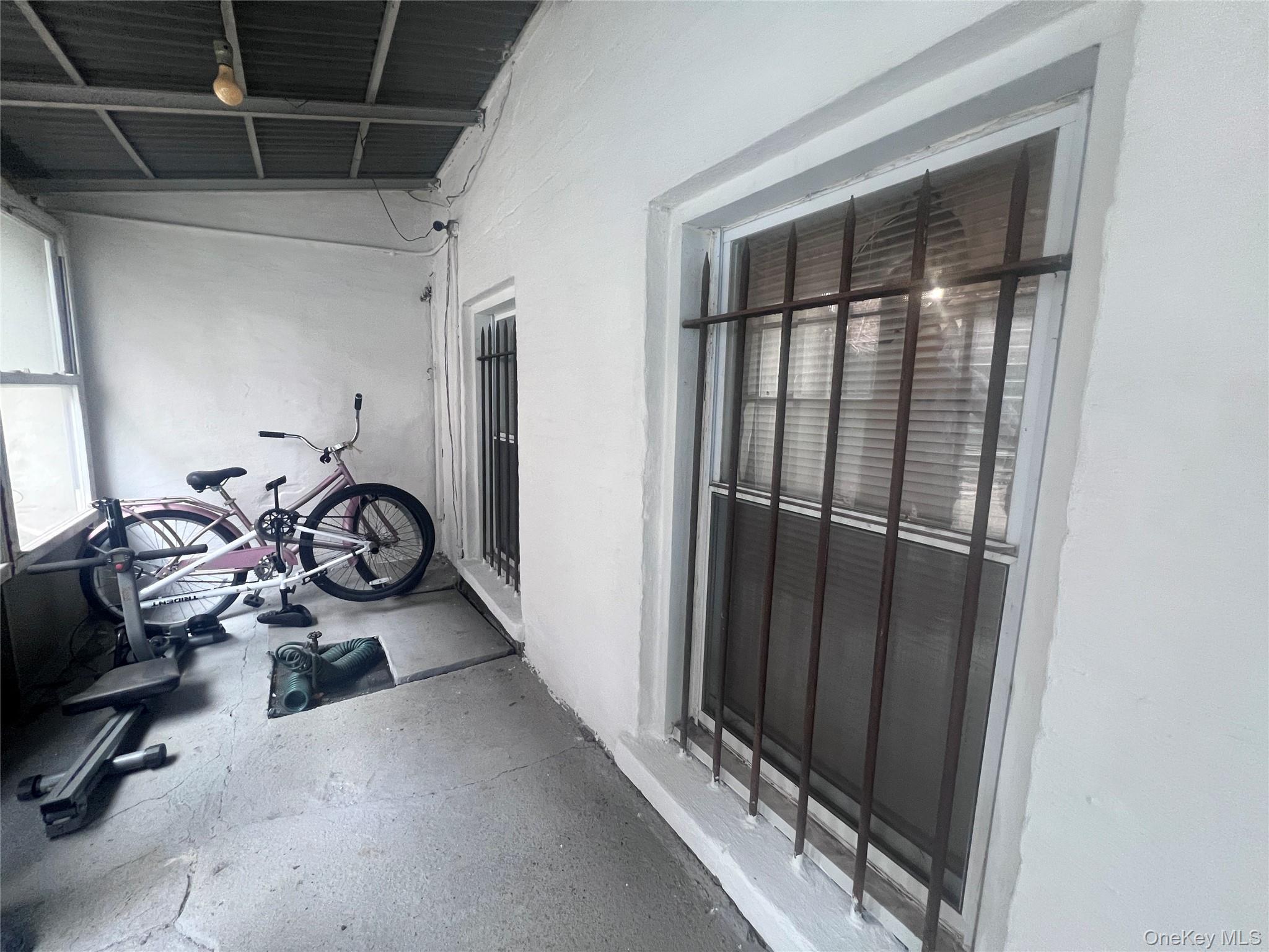 #11 photo, 4 Brevoort Place, ブルックリン区 Brooklyn , NY 11216