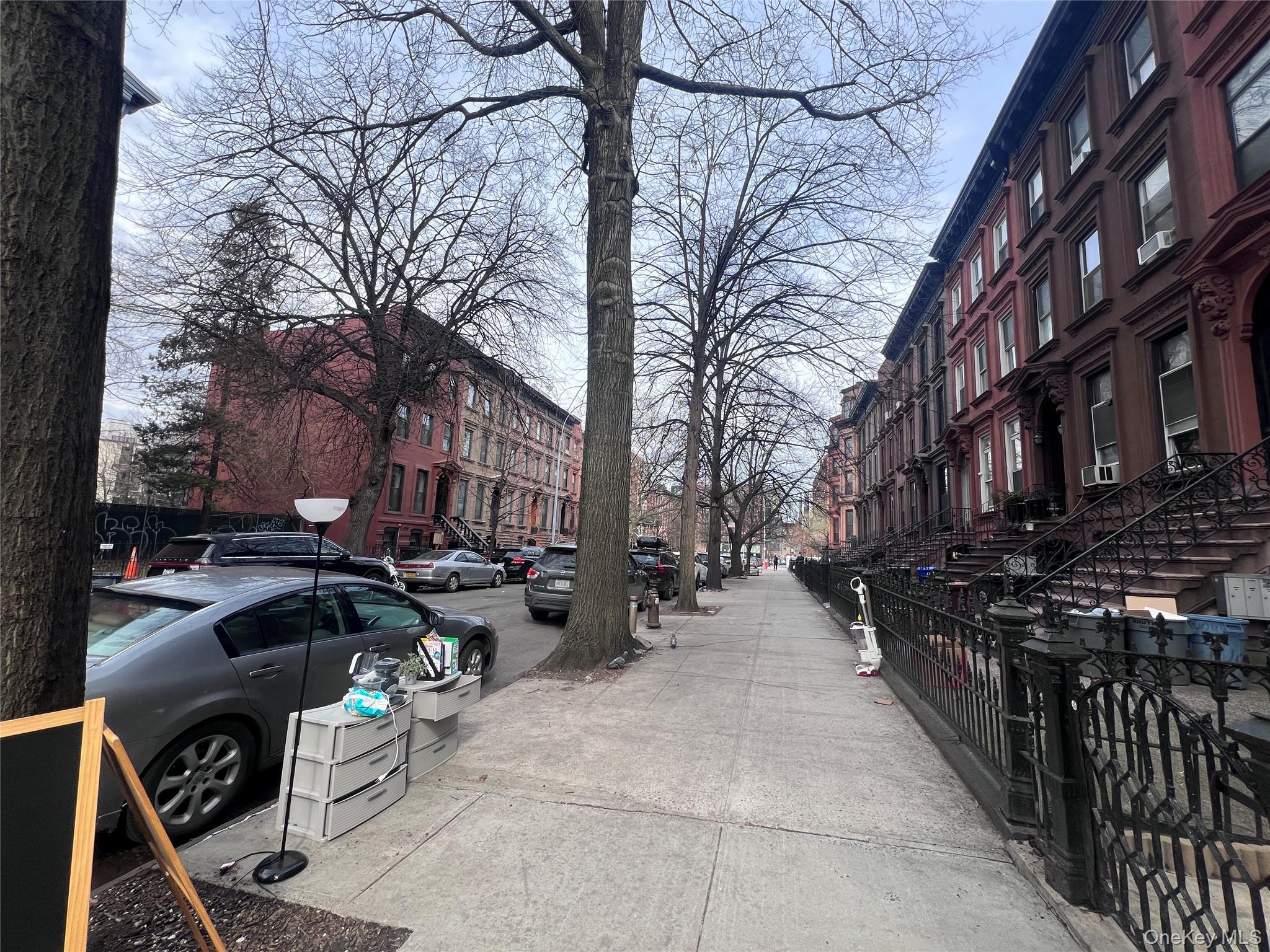 #3 photo, 4 Brevoort Place, ブルックリン区 Brooklyn , NY 11216