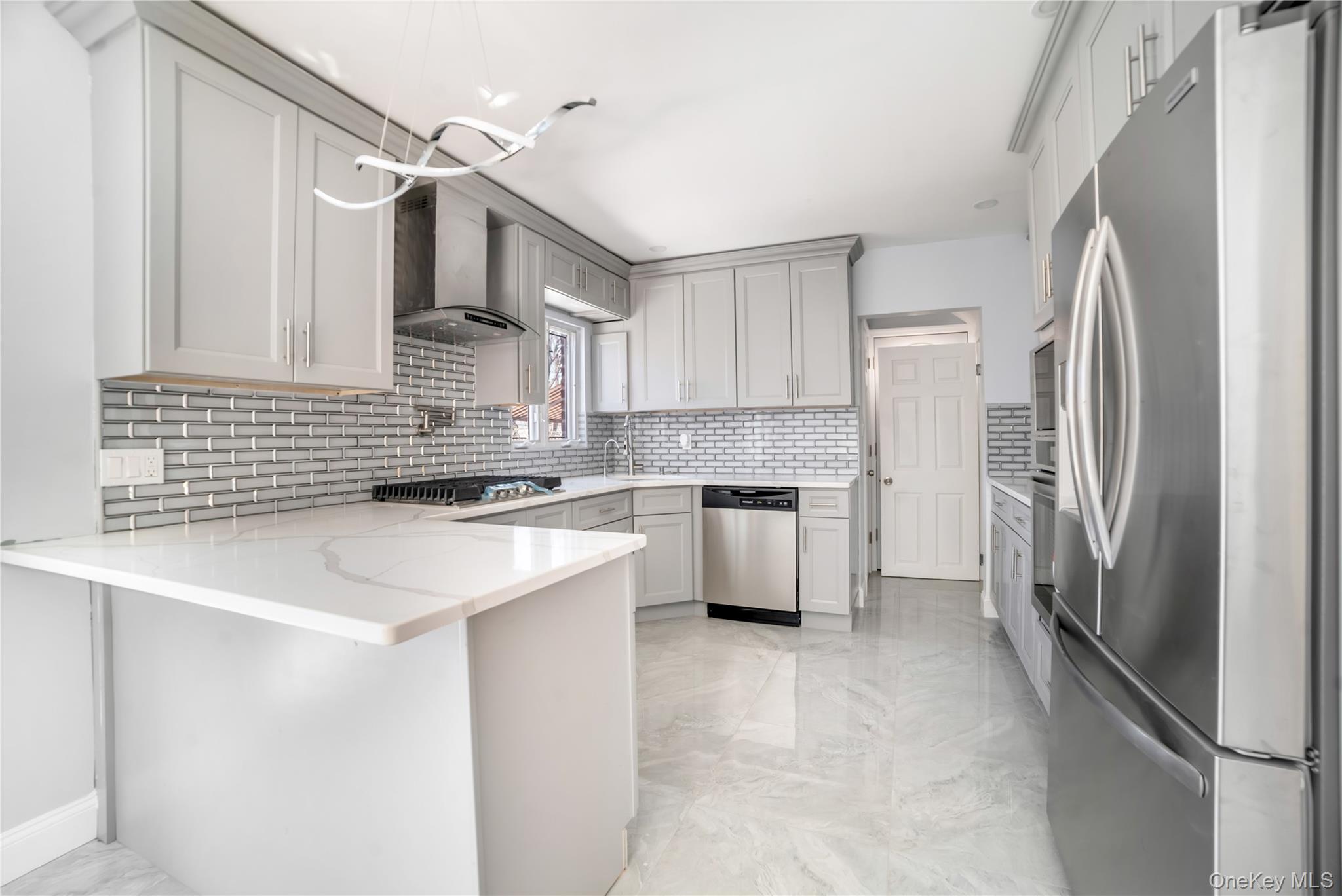 #5 photo, 81-28 252nd Street, Bellerose , NY 11426