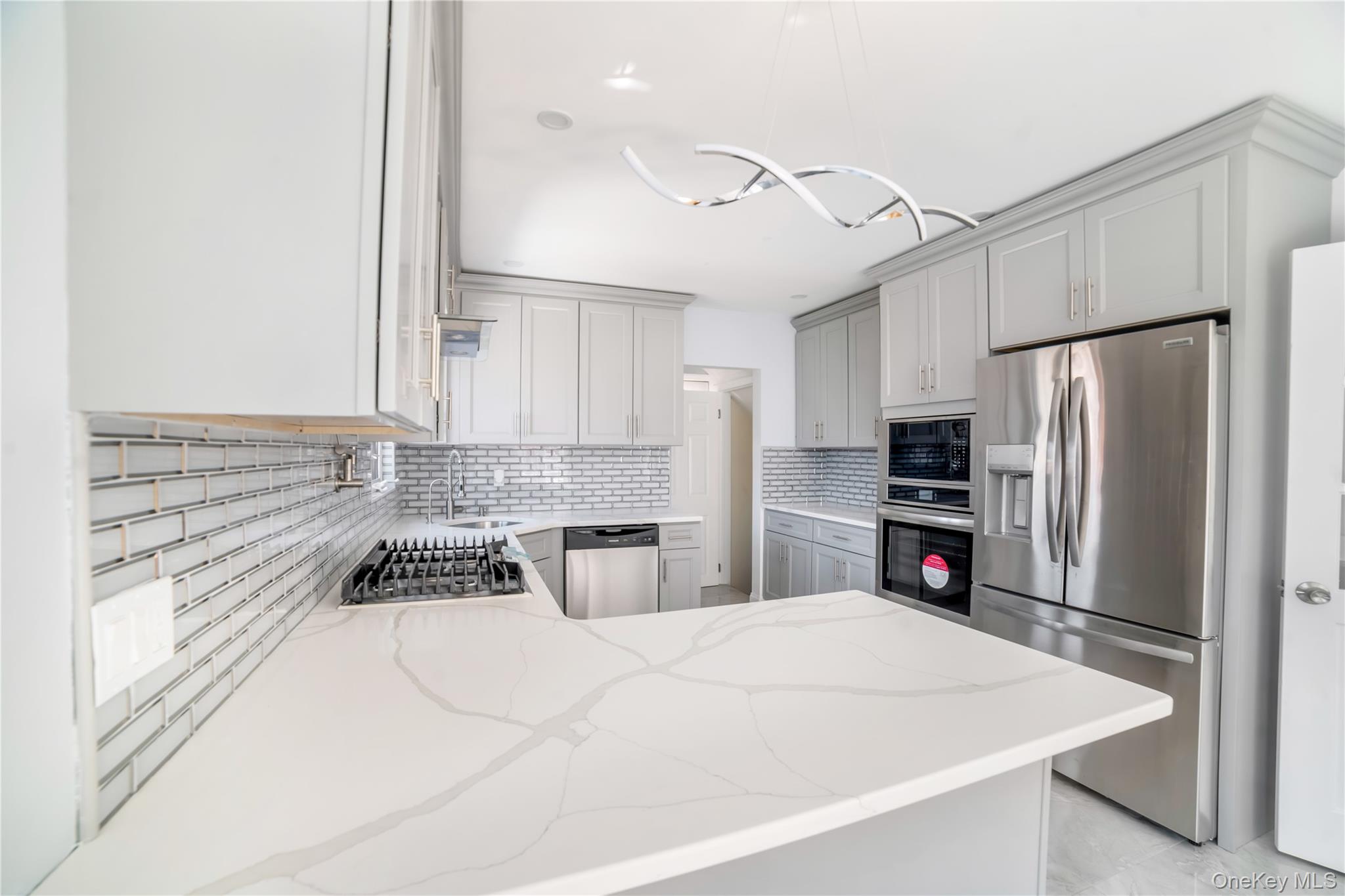 #6 photo, 81-28 252nd Street, Bellerose , NY 11426