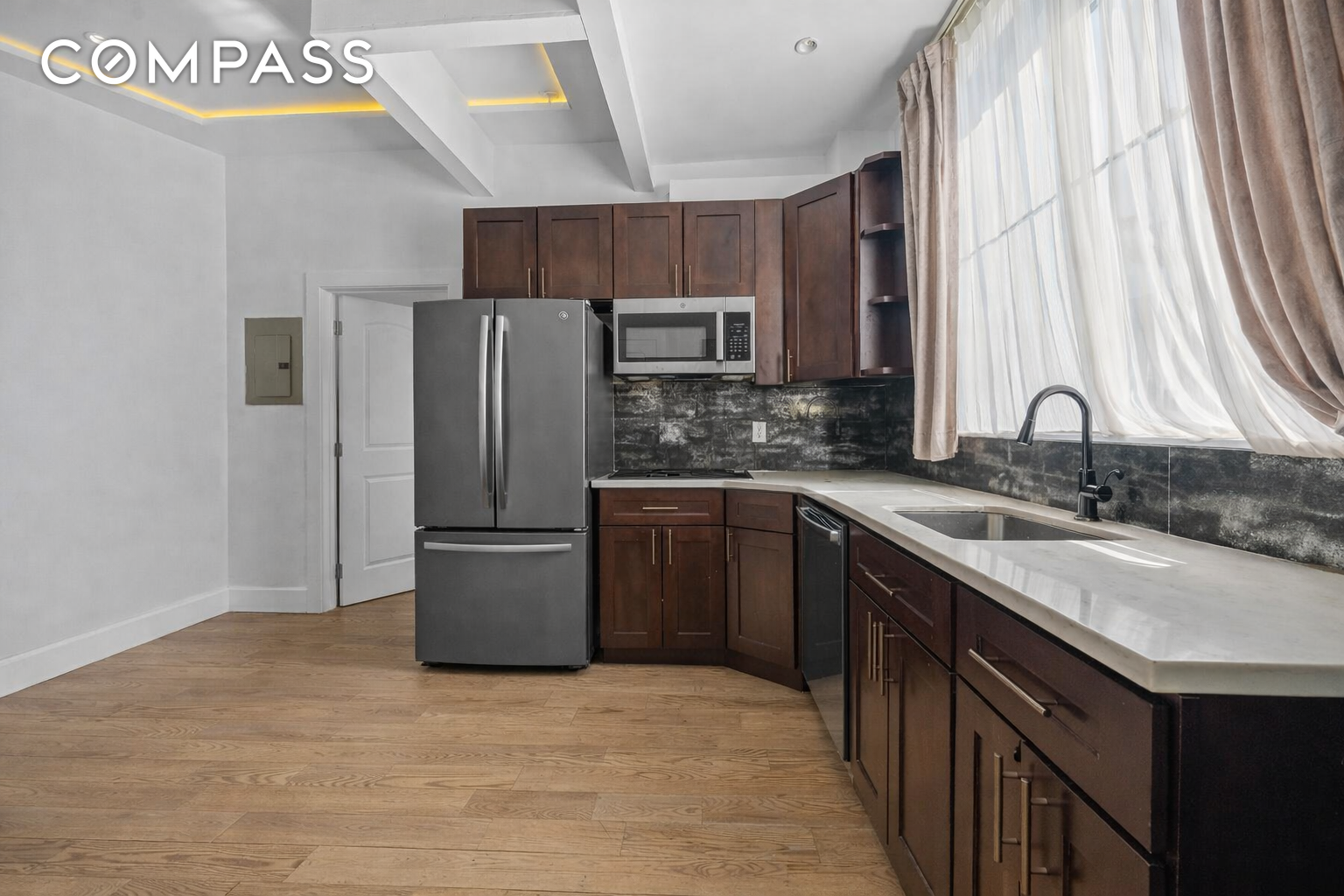 #7 photo, 83 Suydam Street, ブルックリン区 Bushwick , NY 11221