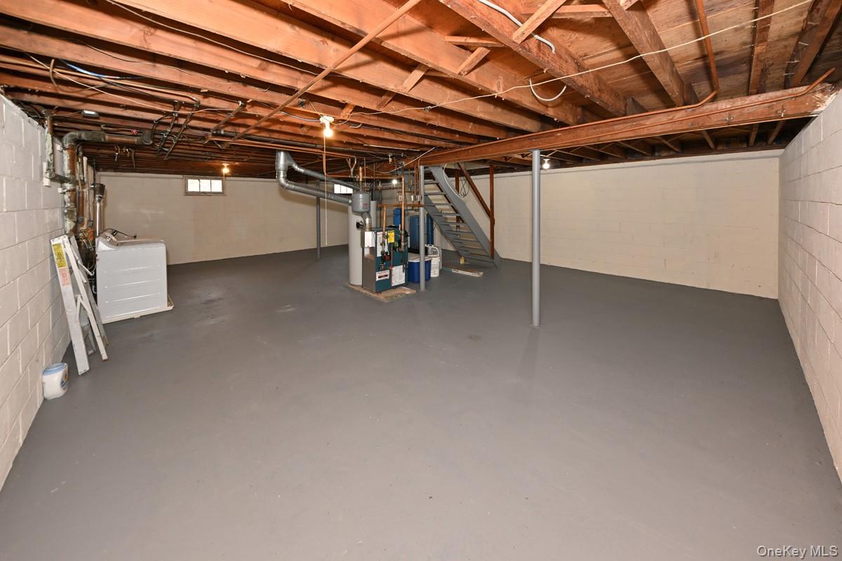 #18 photo, 160 E Willow Tree Road, 紐約州 Spring Valley , NY 10977