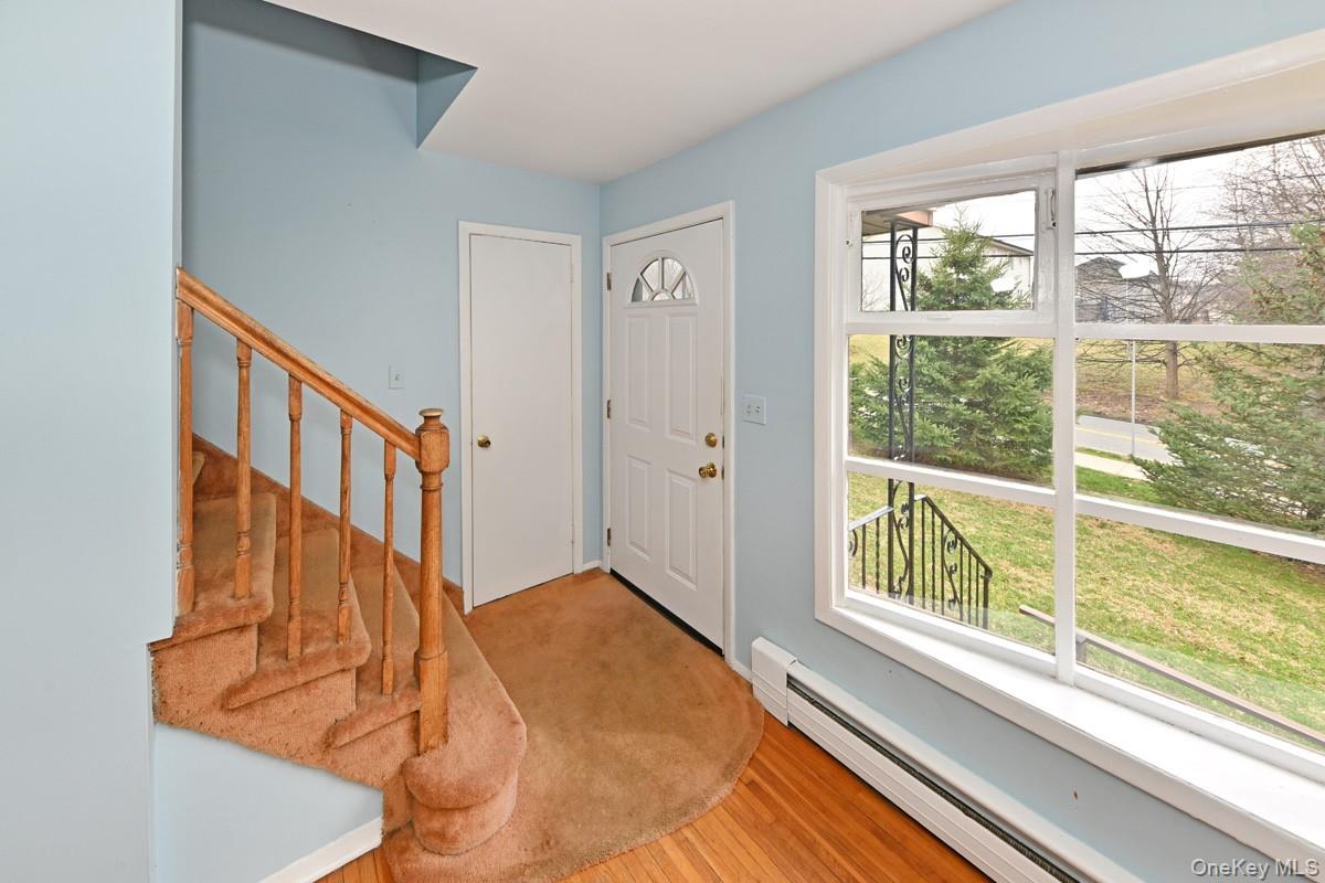 #6 photo, 160 E Willow Tree Road, 紐約州 Spring Valley , NY 10977