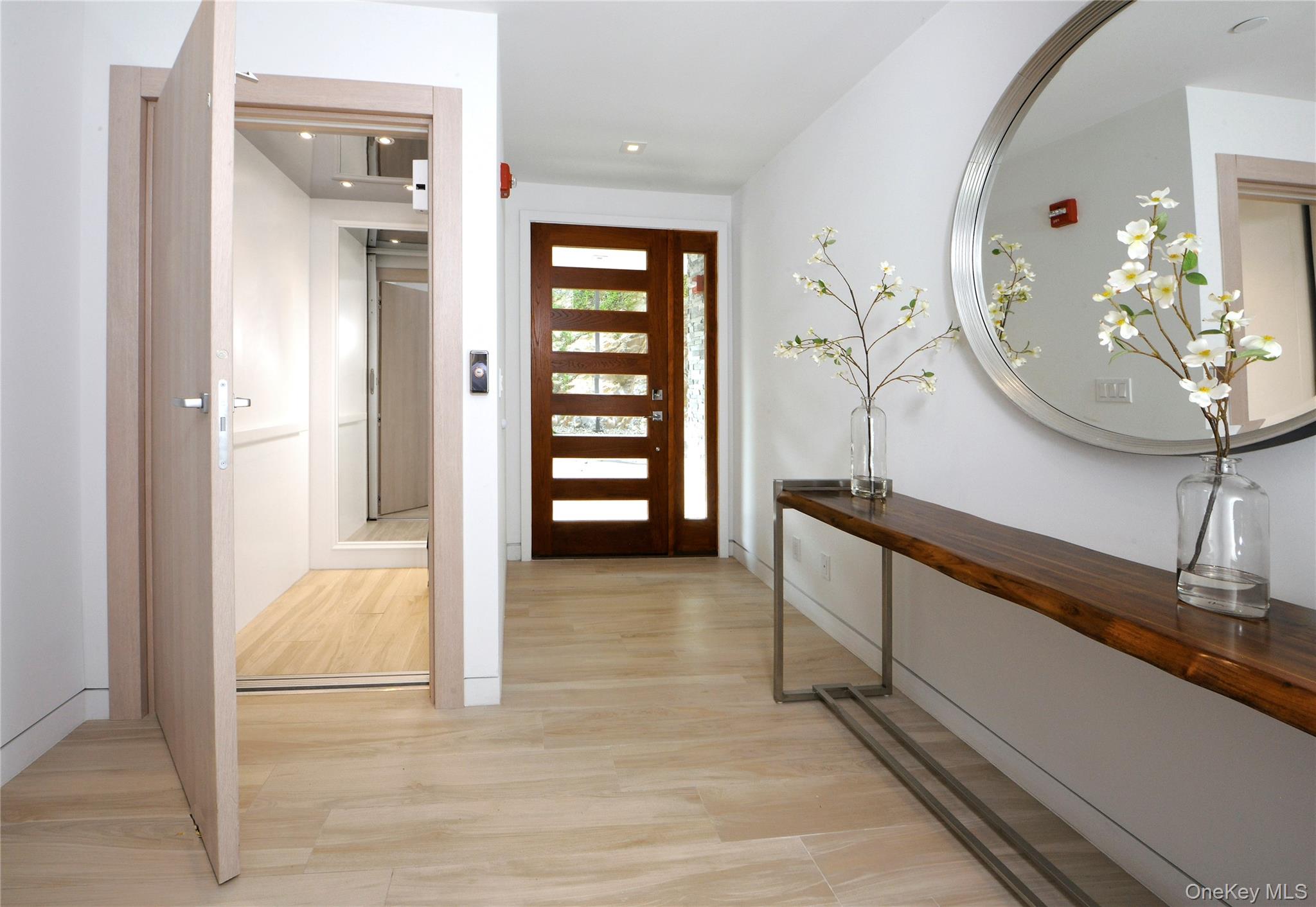 #3 photo, 105 Delancey Avenue, Mamaroneck , NY 10543