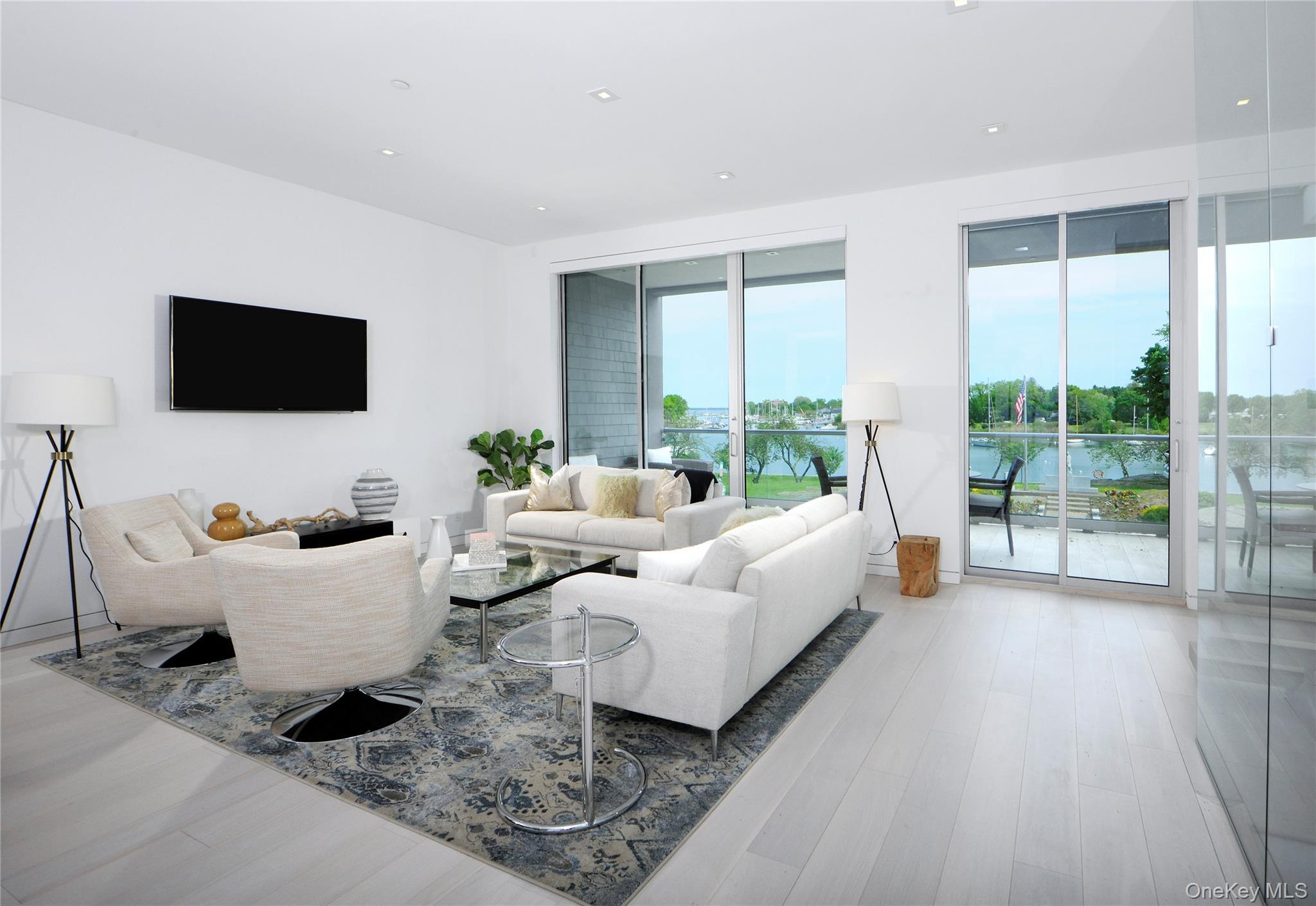 #6 photo, 105 Delancey Avenue, Mamaroneck , NY 10543