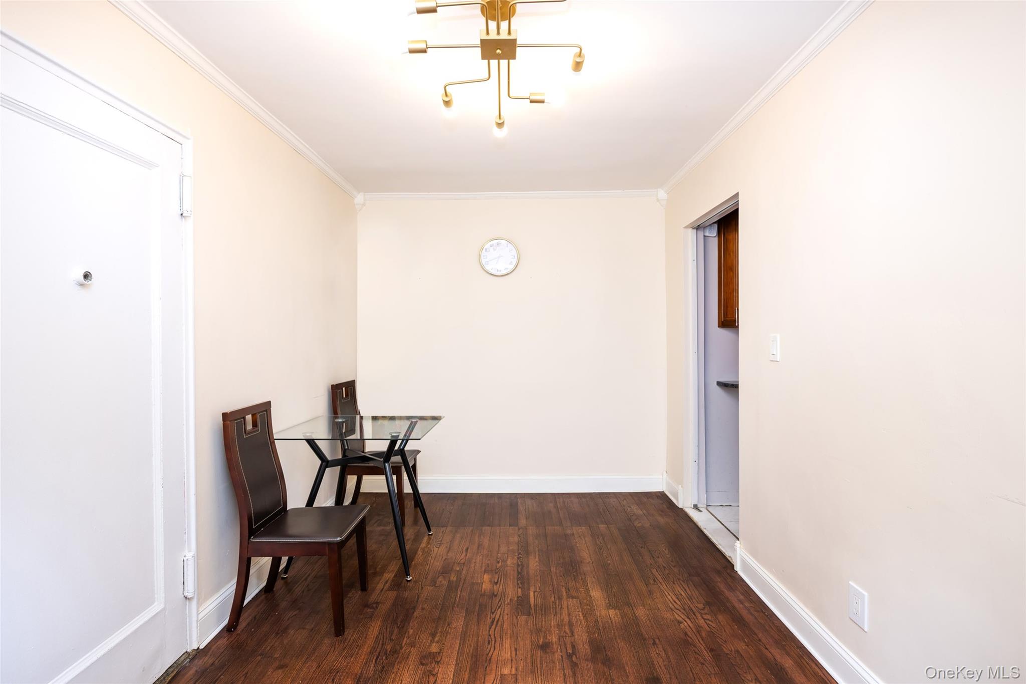 #11 photo, 13835 Jewel Avenue, クイーンズ区 Kew Garden Hills , NY 11367