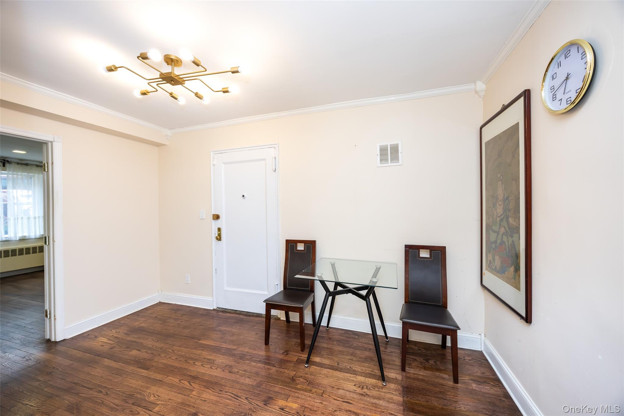 #13 photo, 13835 Jewel Avenue, クイーンズ区 Kew Garden Hills , NY 11367