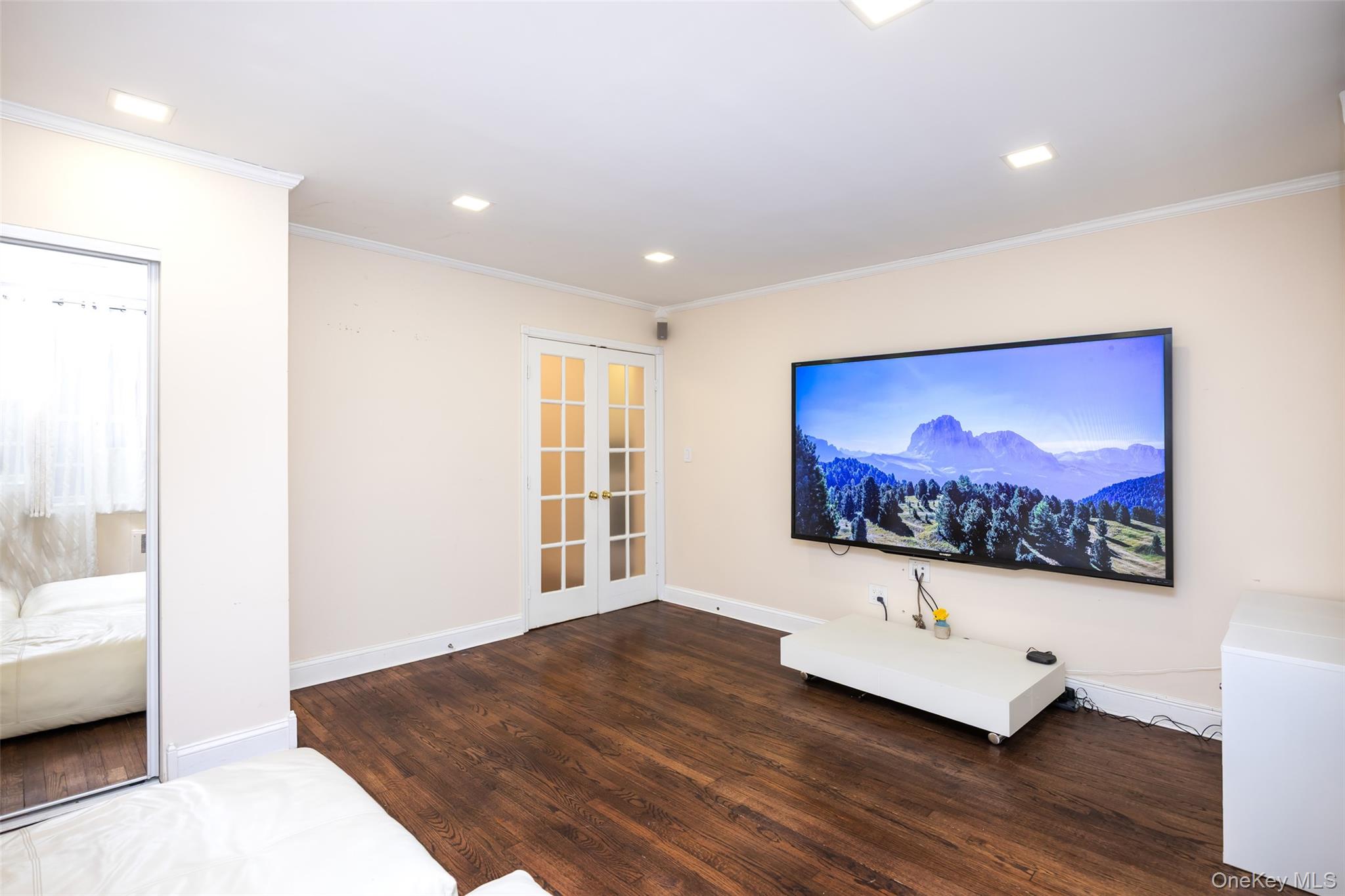 #5 photo, 13835 Jewel Avenue, クイーンズ区 Kew Garden Hills , NY 11367