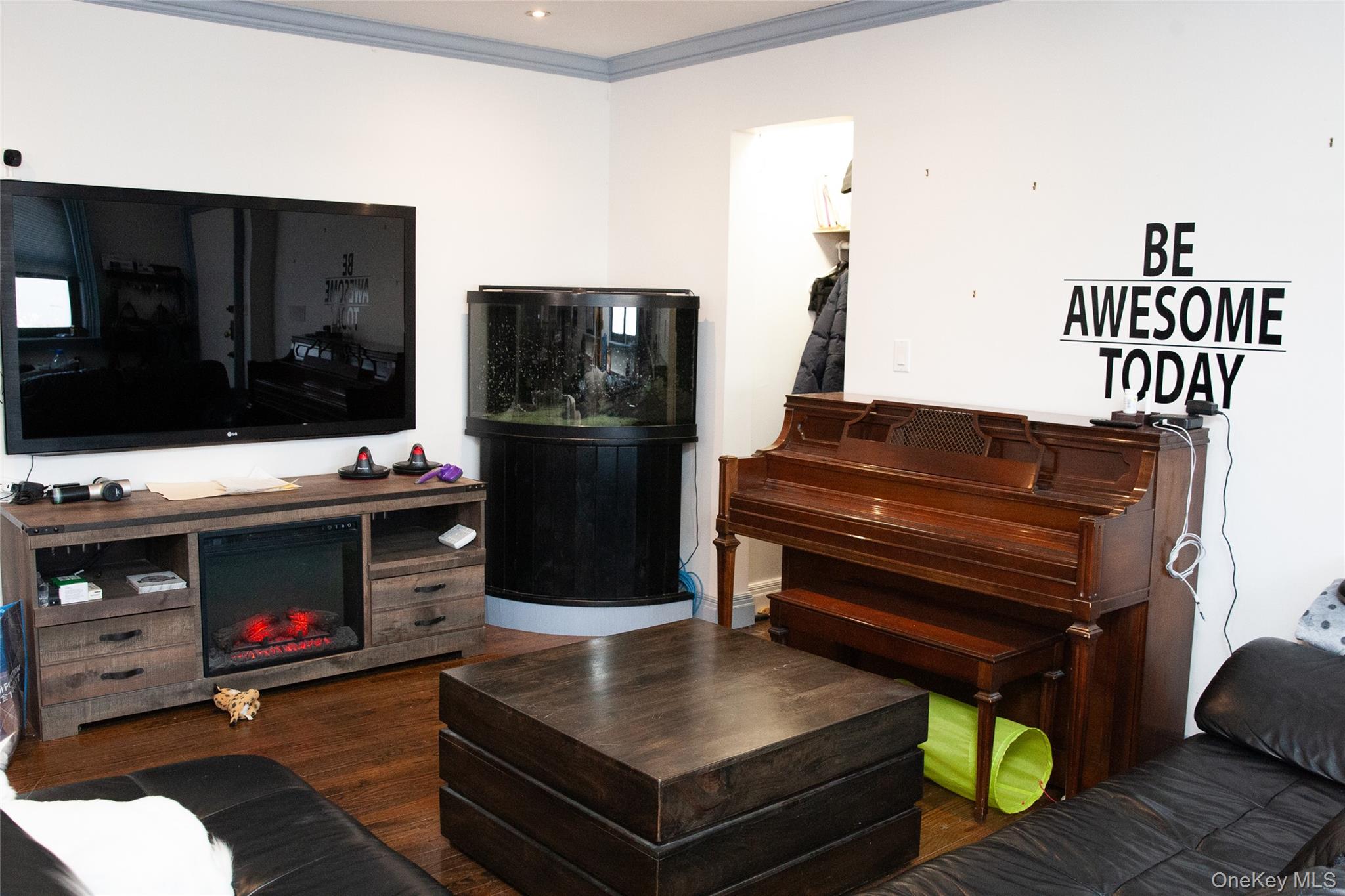 #6 photo, 199-18 16th Avenue, クイーンズ区 Whitestone , NY 11357