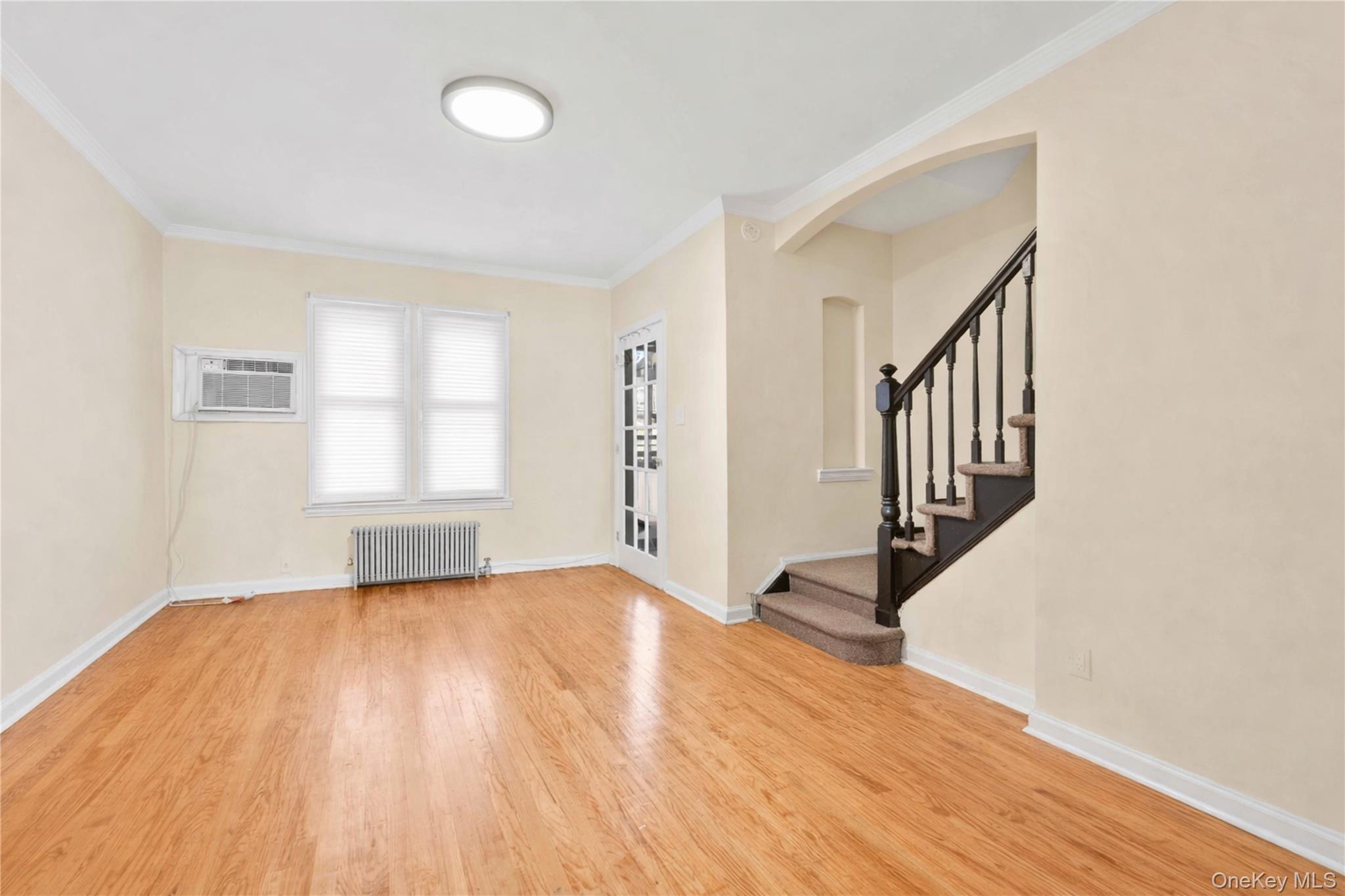 #13 photo, 136-76 71st Road, クイーンズ区 Kew Garden Hills , NY 11367