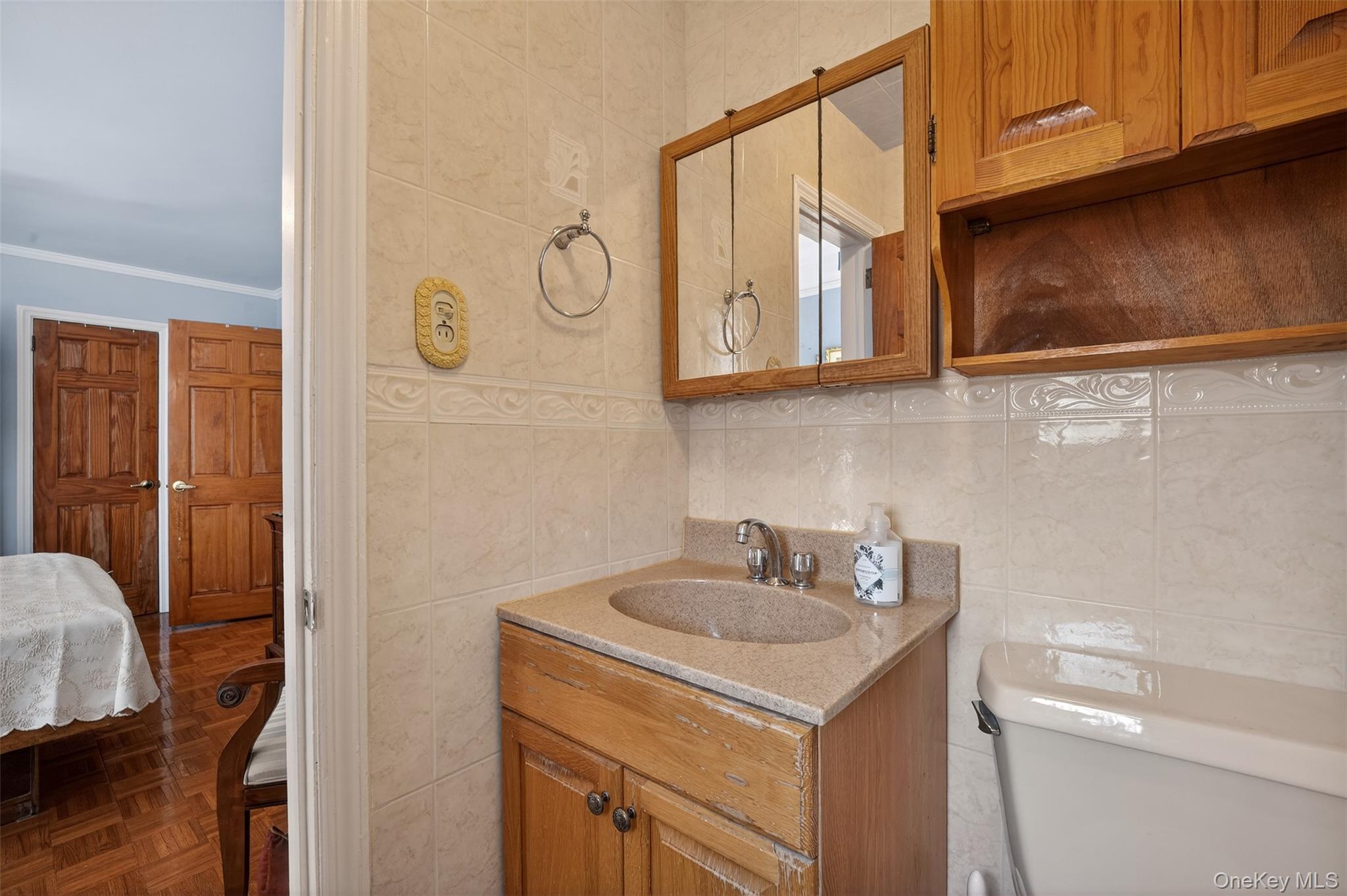 #18 photo, 85-12 65th Drive, クイーンズ区 Rego Park , NY 11374