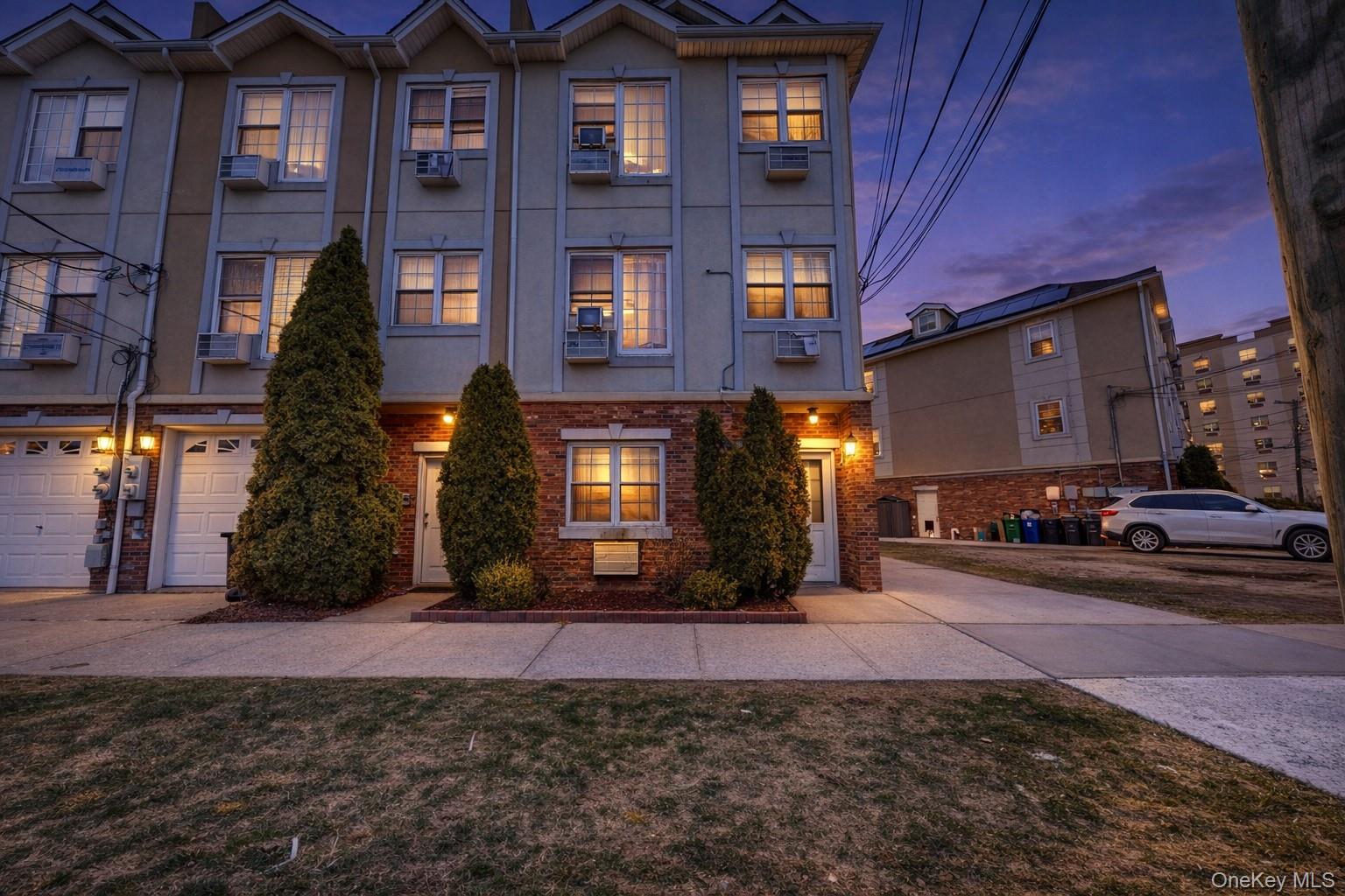 #1 photo, 12702 172nd Street, クイーンズ区 Jamaica , NY 11434