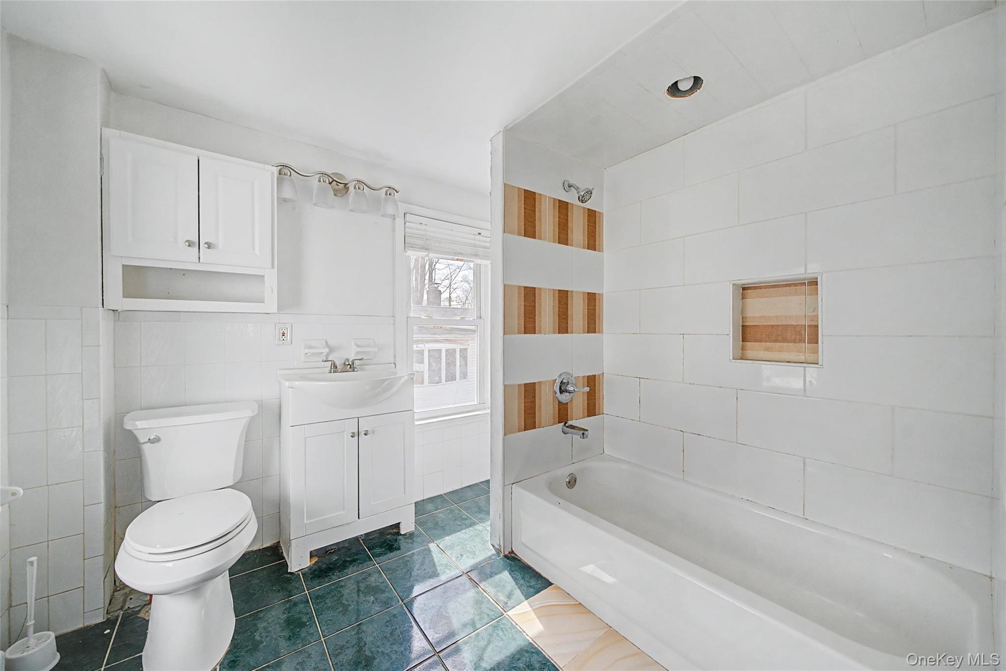 #15 photo, 241 N Main Street, 紐約州 Monroe , NY 10950