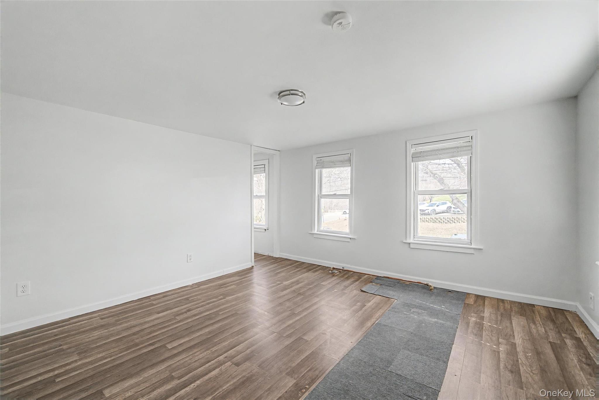 #16 photo, 241 N Main Street, 紐約州 Monroe , NY 10950