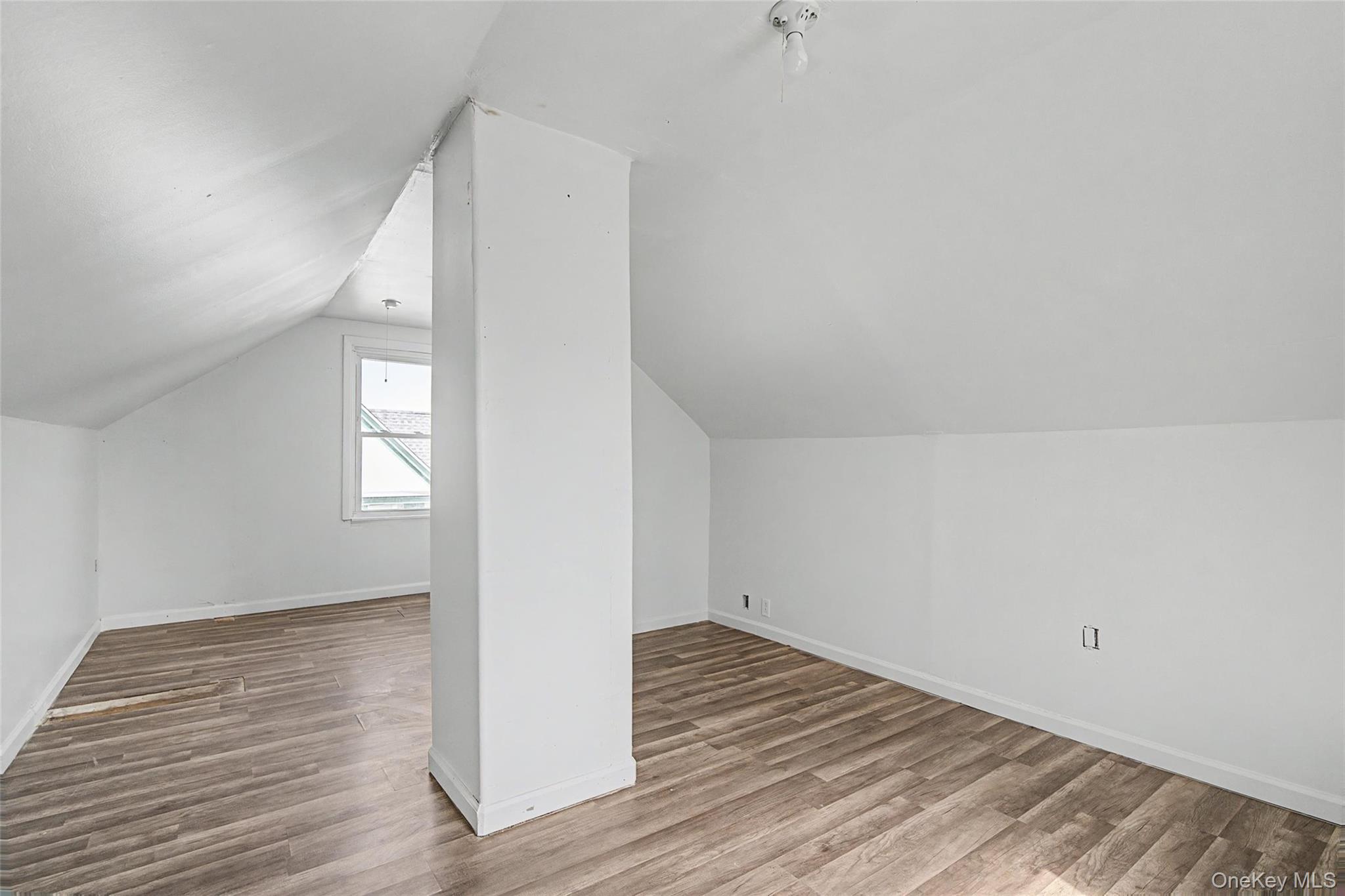 #19 photo, 241 N Main Street, 紐約州 Monroe , NY 10950