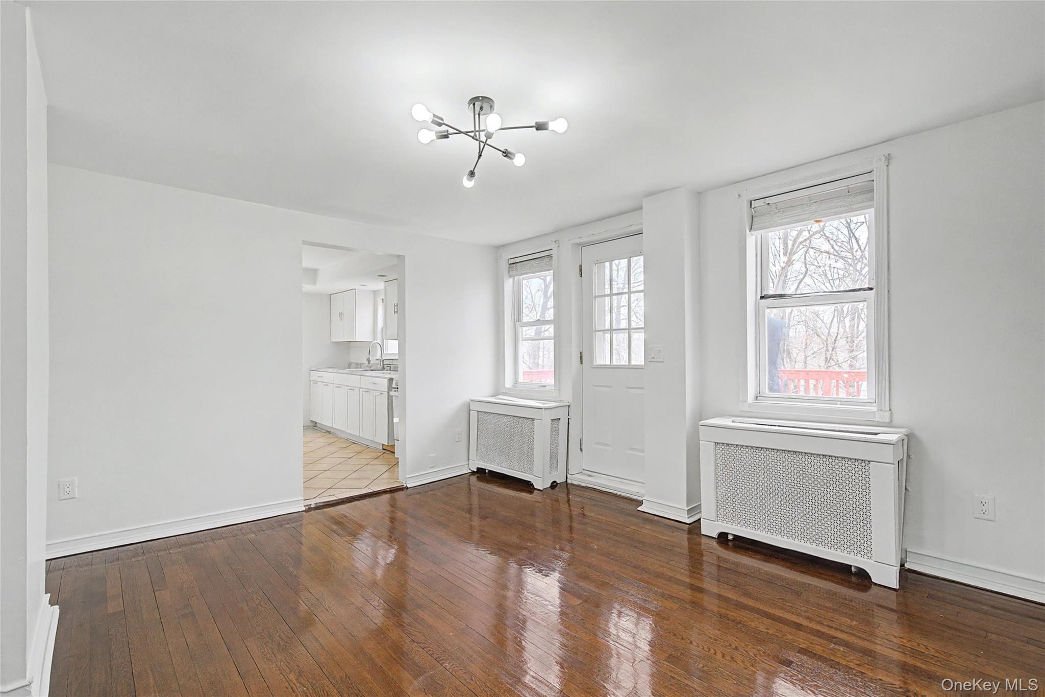 #6 photo, 241 N Main Street, 紐約州 Monroe , NY 10950