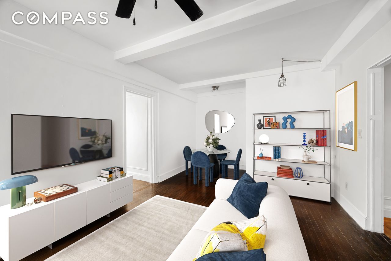 #5 photo, 325 W 45th Street, マンハッタン Hell's Kitchen , NY 10036