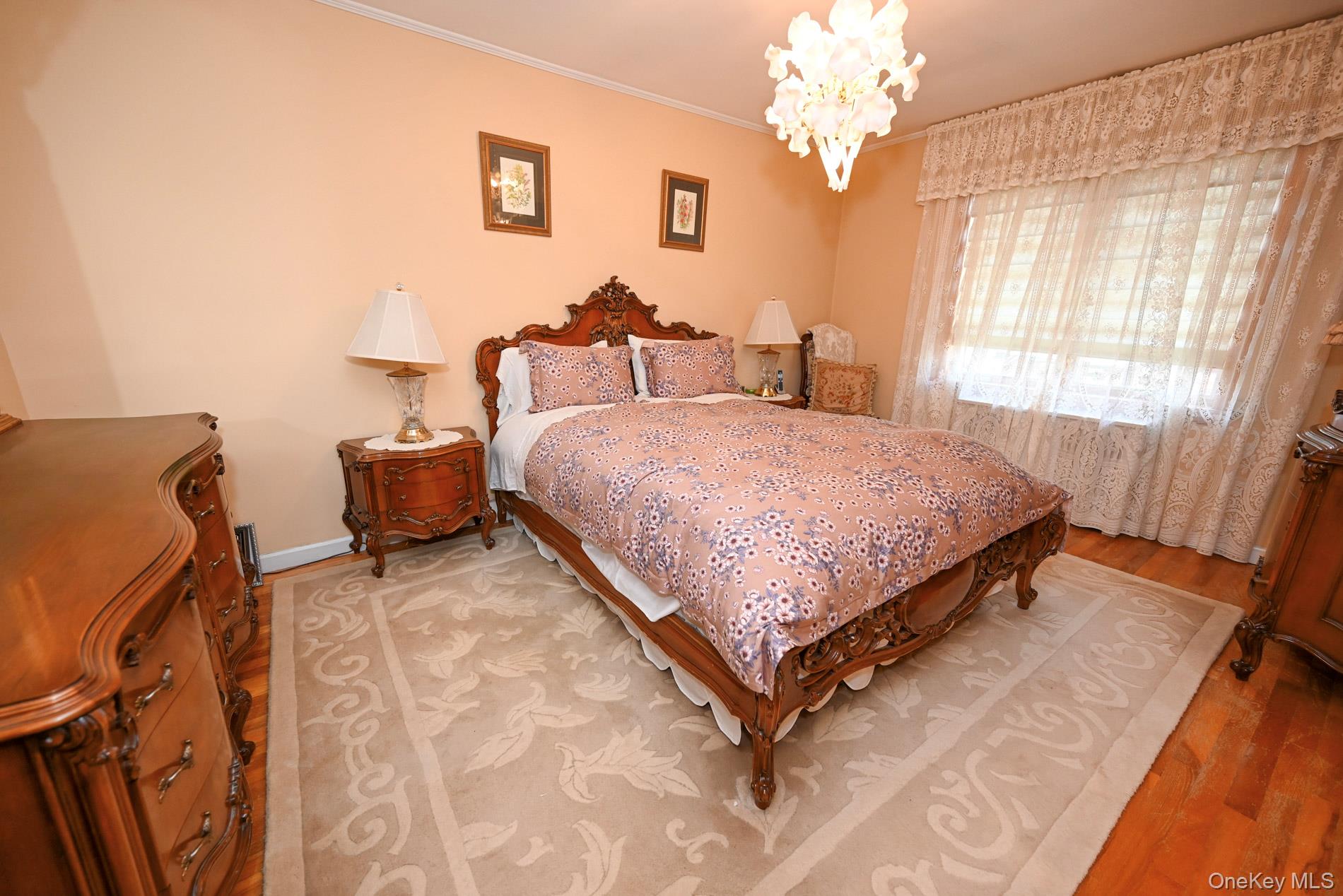 #13 photo, 7112 71st Place, クイーンズ区 Glendale , NY 11385