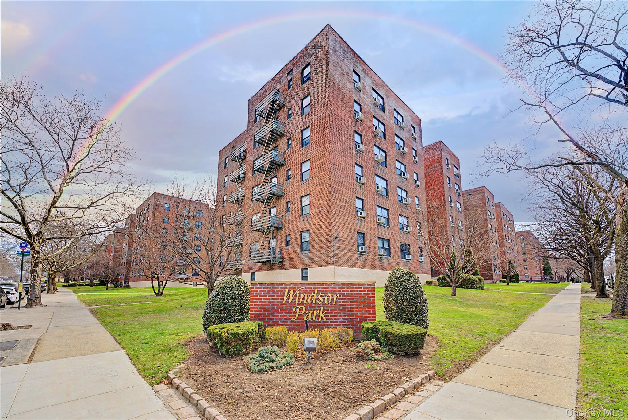 #13 photo, 7345 210th Street, クイーンズ区 Oakland Gardens , NY 11364