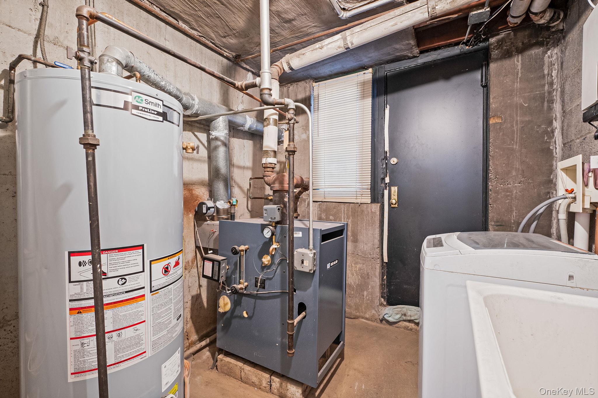 #19 photo, 148-07 61st Road, फ्लशिंग Flushing , NY 11367