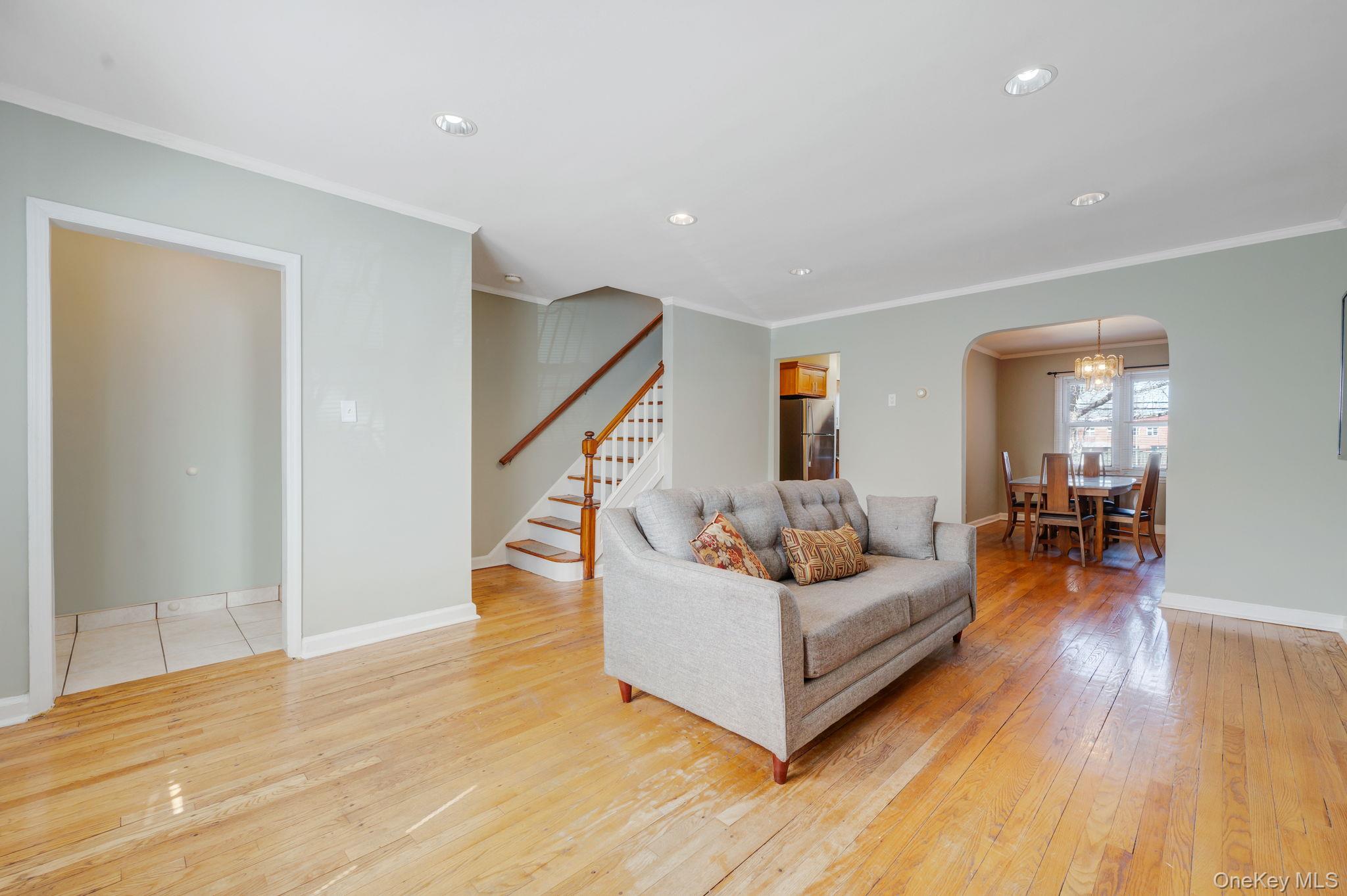 #5 photo, 148-07 61st Road, फ्लशिंग Flushing , NY 11367