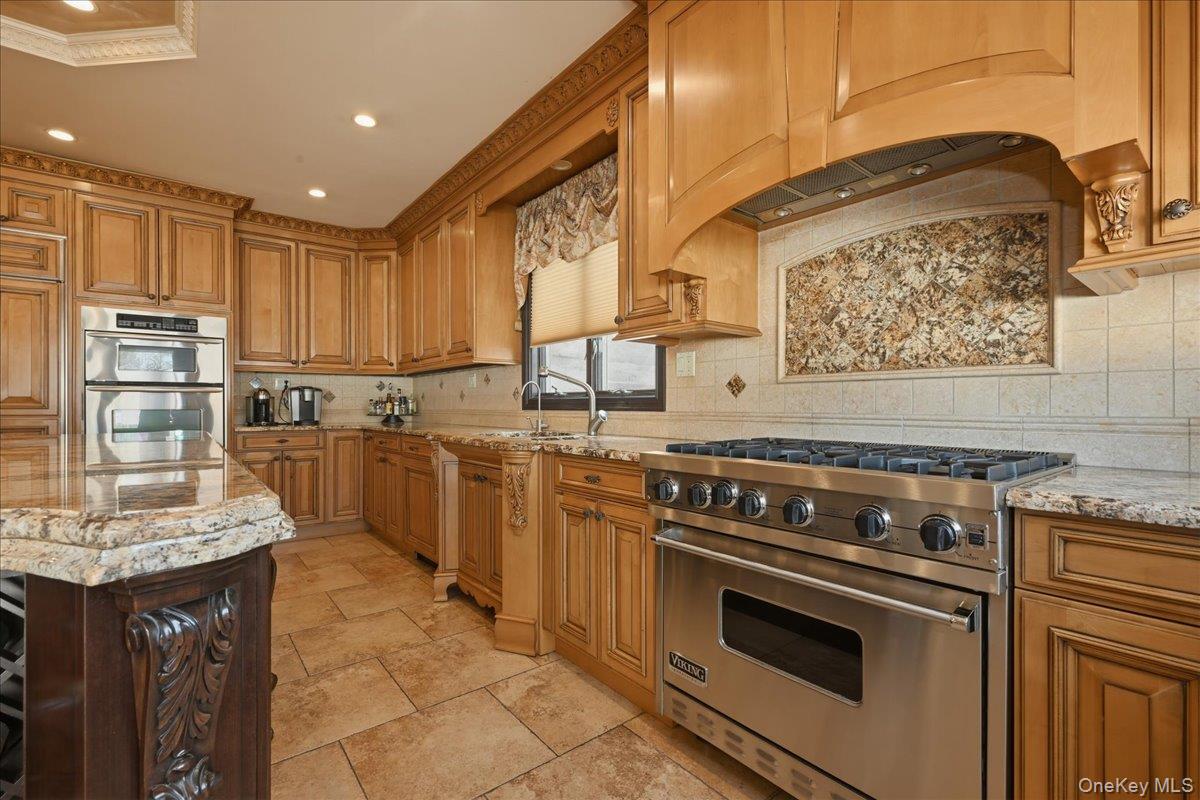 #11 photo, 28-14 216th Street, Bayside , NY 11360