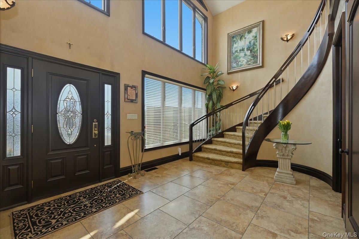 #5 photo, 28-14 216th Street, Bayside , NY 11360