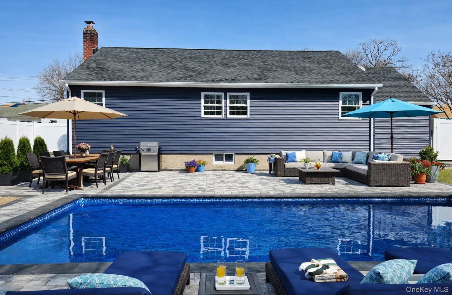 #2 photo, 308 Hancock Street, Brentwood , NY 11717