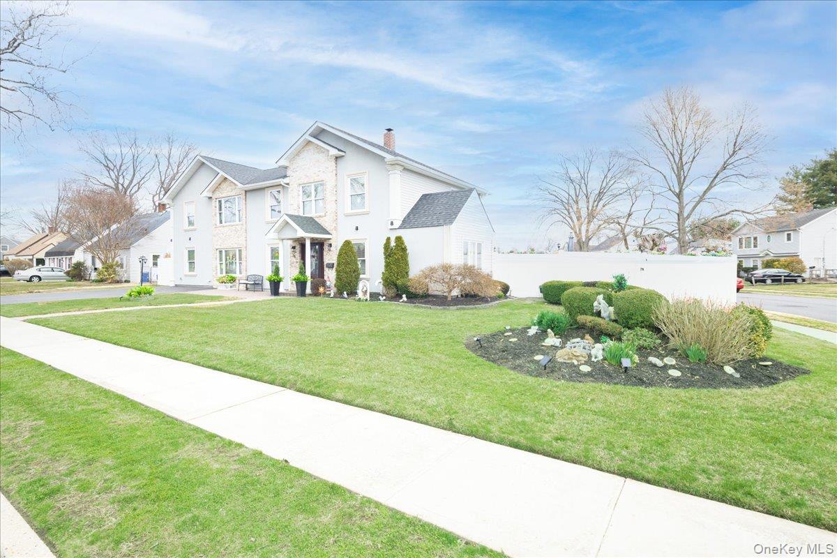 #3 photo, 35 Carnation Road, ナッソー郡 Levittown , NY 11756