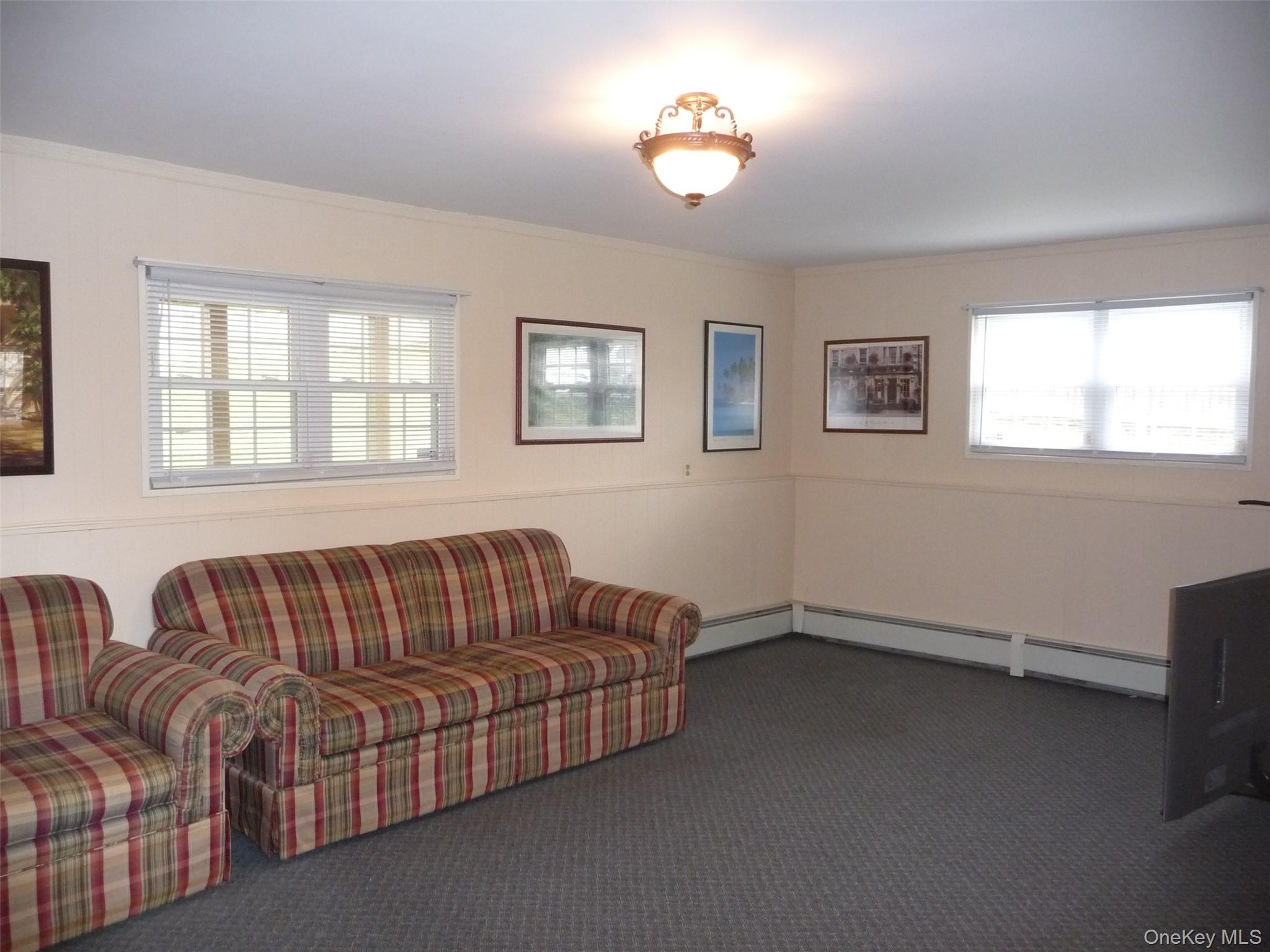 #17 photo, 1 Weather Vane Way, Middletown , NY 10940