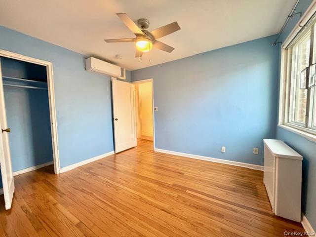 #8 photo, 216-37 68th Avenue, Oakland Gardens , NY 11364