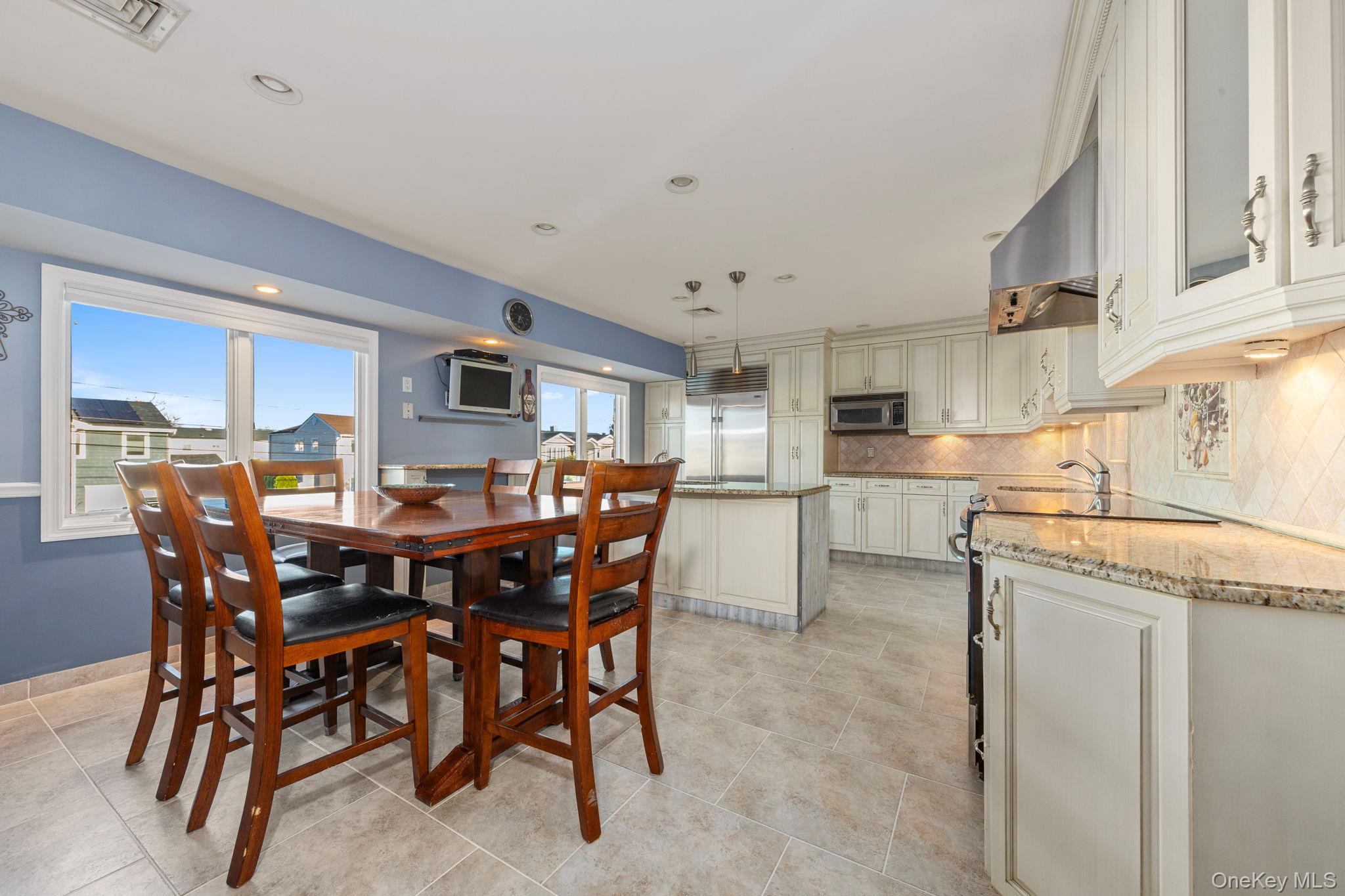 #5 photo, 2770 Mandalay Beach Road, ナッソー郡 Wantagh , NY 11793