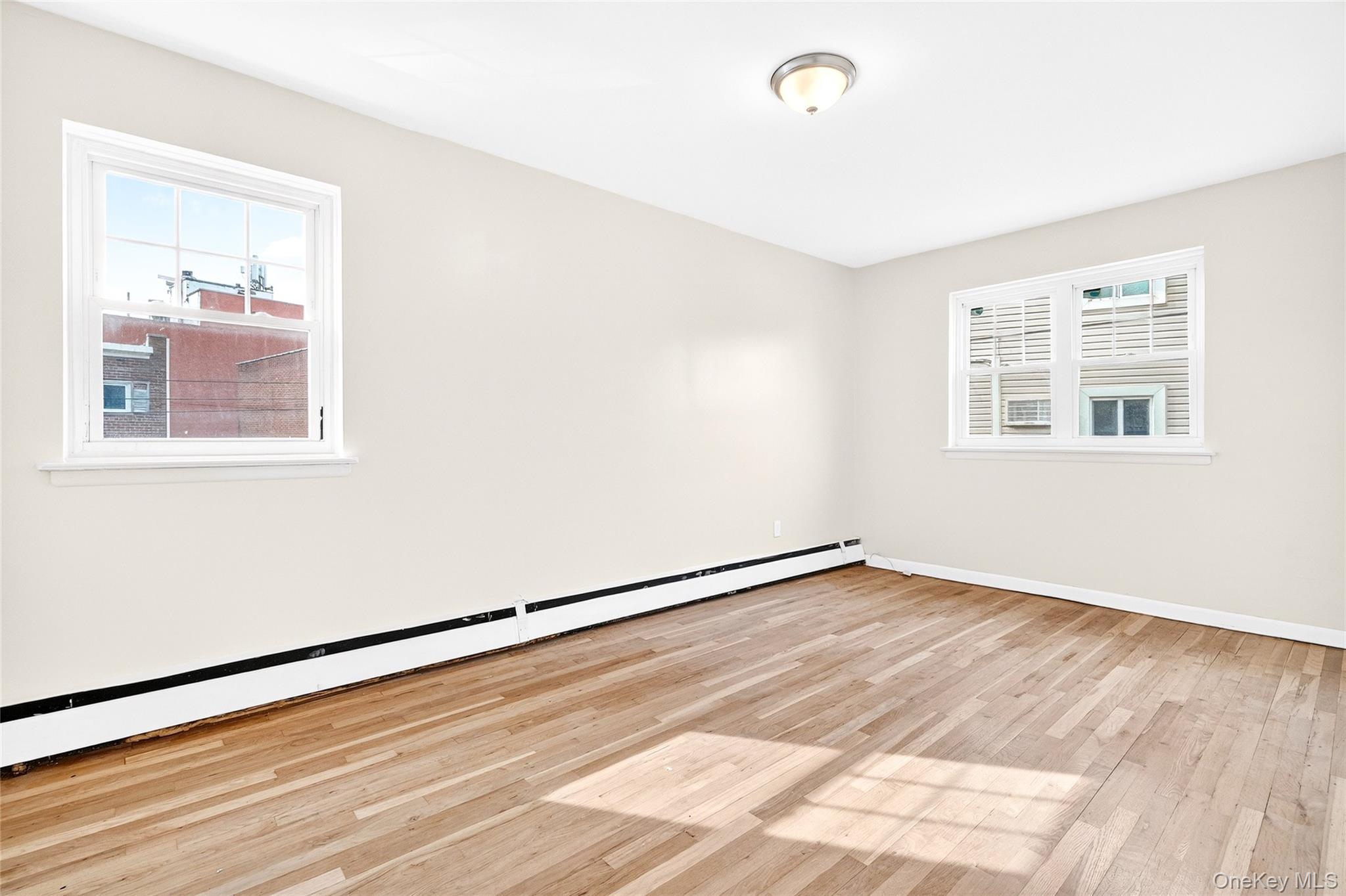 #8 photo, 3615 Eastchester Road, ブロンクス区 Bronx , NY 10469