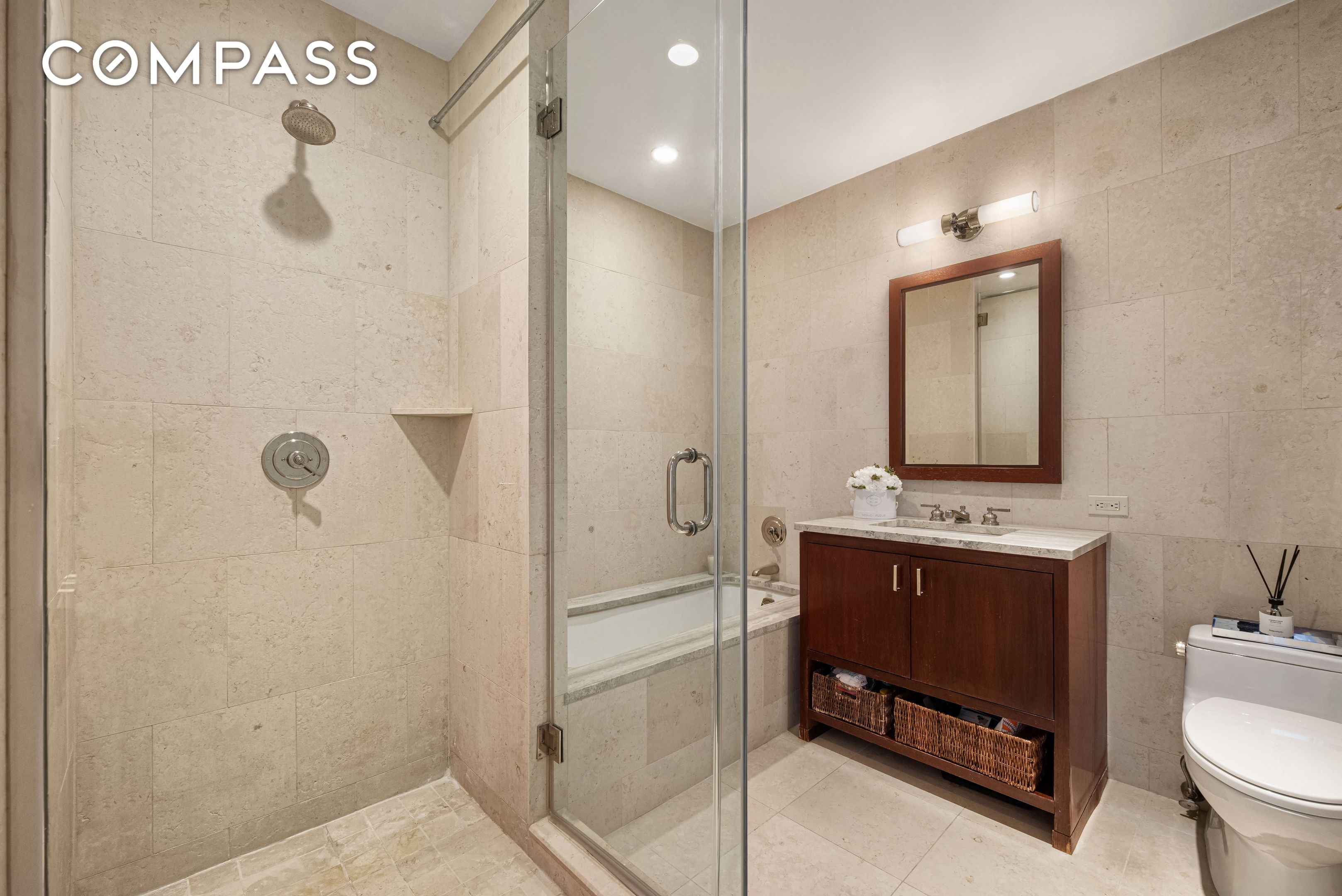 #8 photo, 100 Riverside Boulevard, マンハッタン Upper West Side , NY 10069