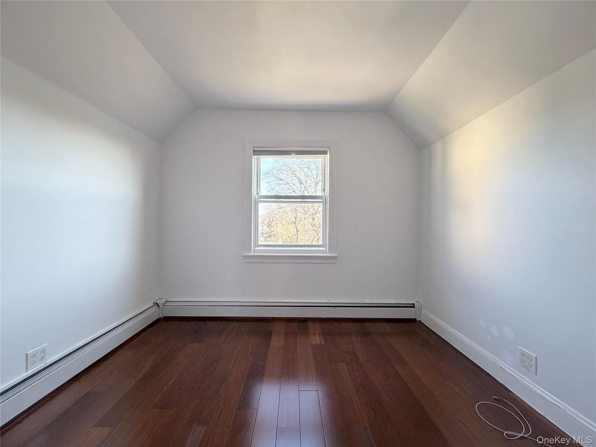 #5 photo, 210-10 56th Avenue, クイーンズ区 Bayside , NY 11364