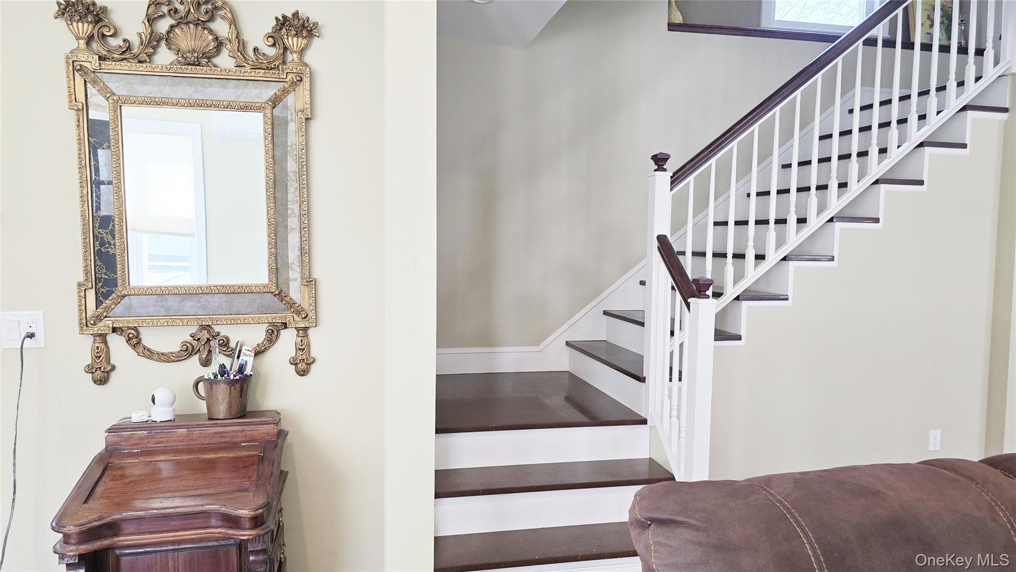 #6 photo, 37-17 221st Street, कुईंस Bayside , NY 11361