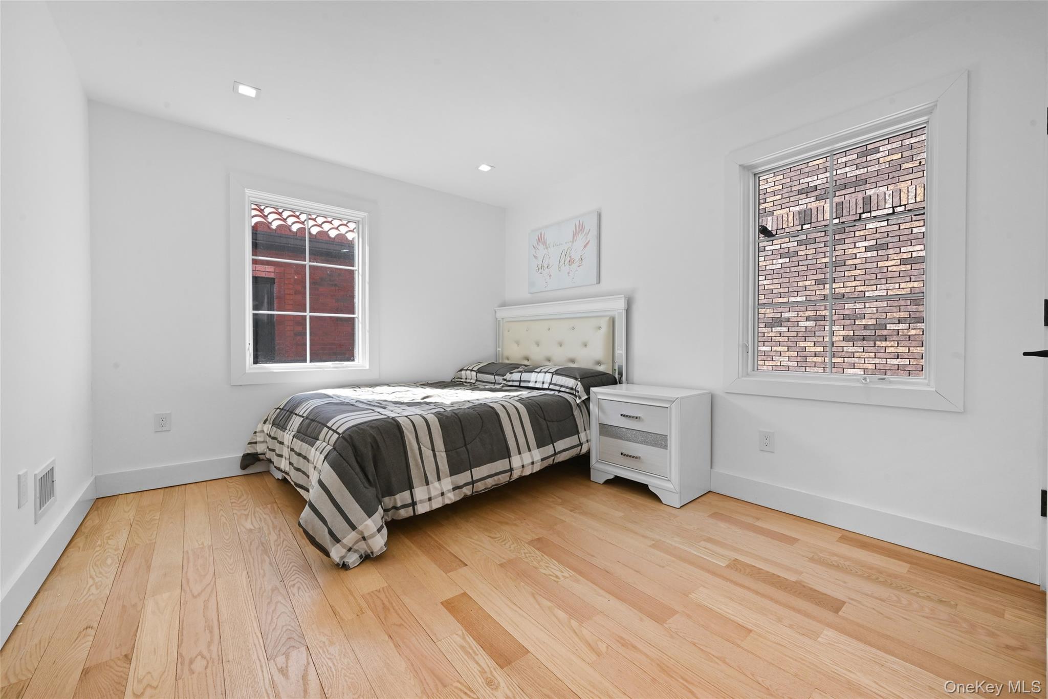 #14 photo, 38-40 215th Street, Bayside , NY 11361