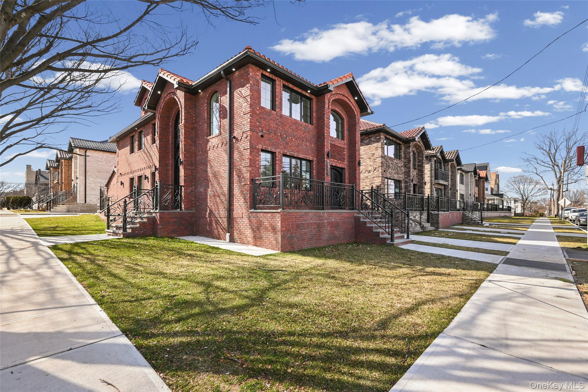 #5 photo, 38-40 215th Street, Bayside , NY 11361