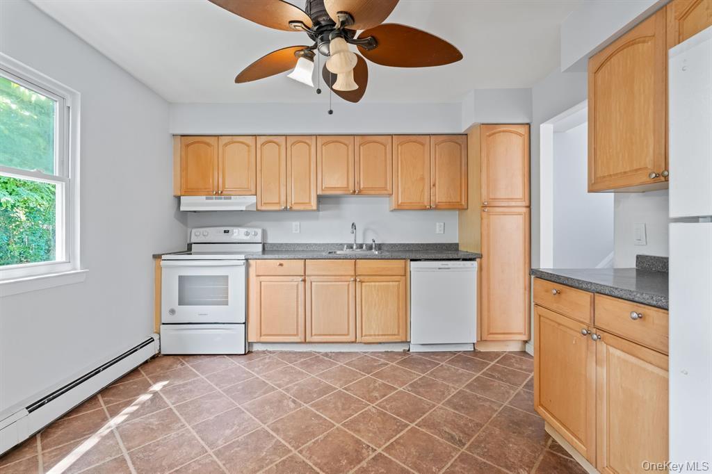 #11 photo, 49 Georgia Street, サフォーク郡 East Northport , NY 11731