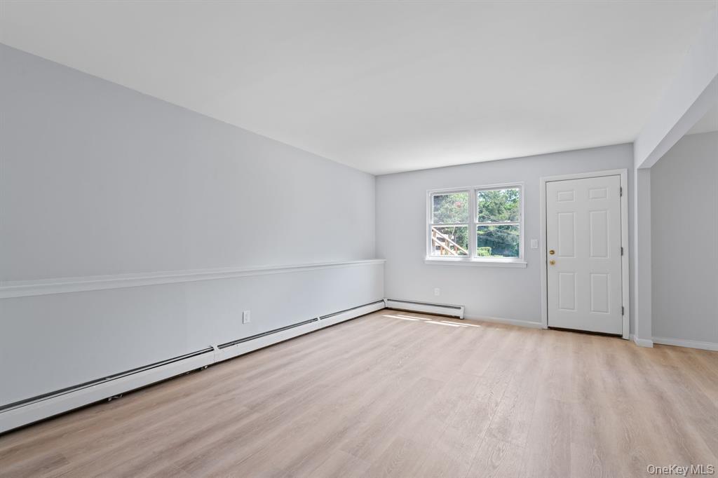 #5 photo, 49 Georgia Street, サフォーク郡 East Northport , NY 11731